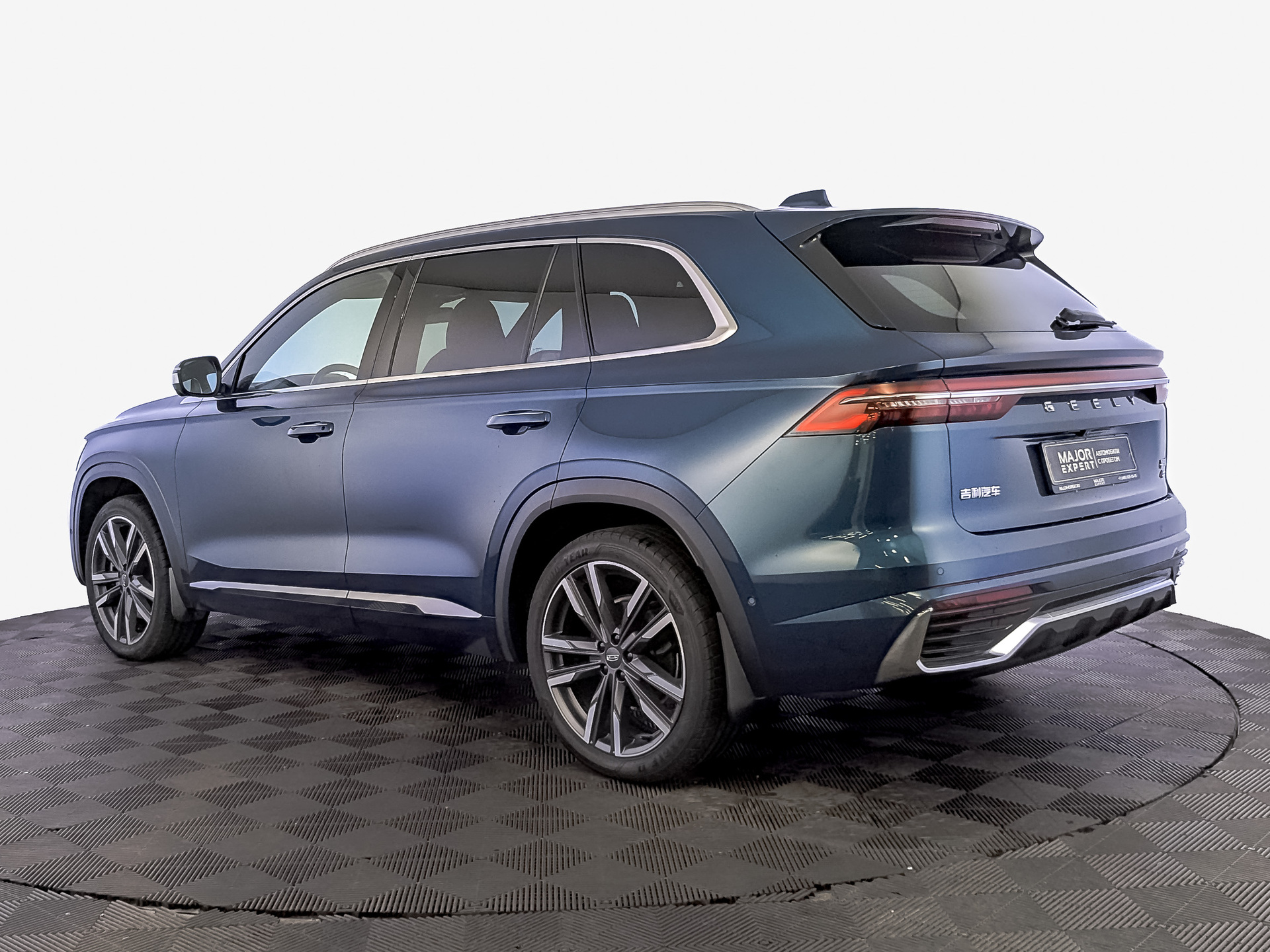 GEELY Xingyue L (Monjaro) 2.00 (238 л.с), автомат, 2023, пробег 96 950 км