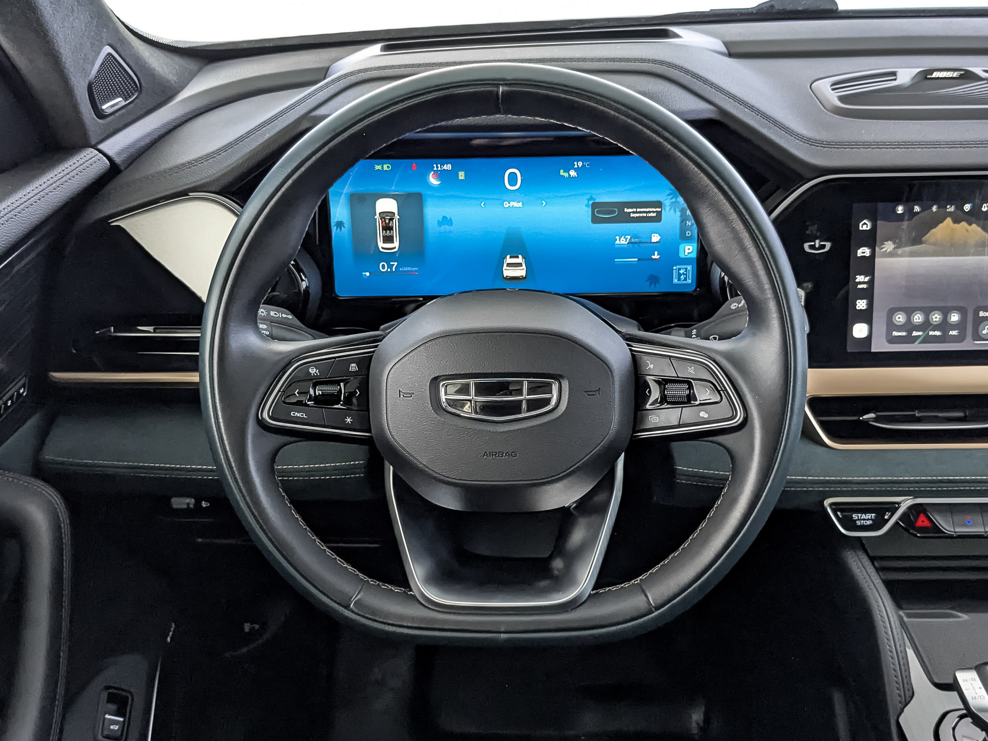 GEELY Xingyue L (Monjaro) 2.00 (238 л.с), автомат, 2023, пробег 96 950 км