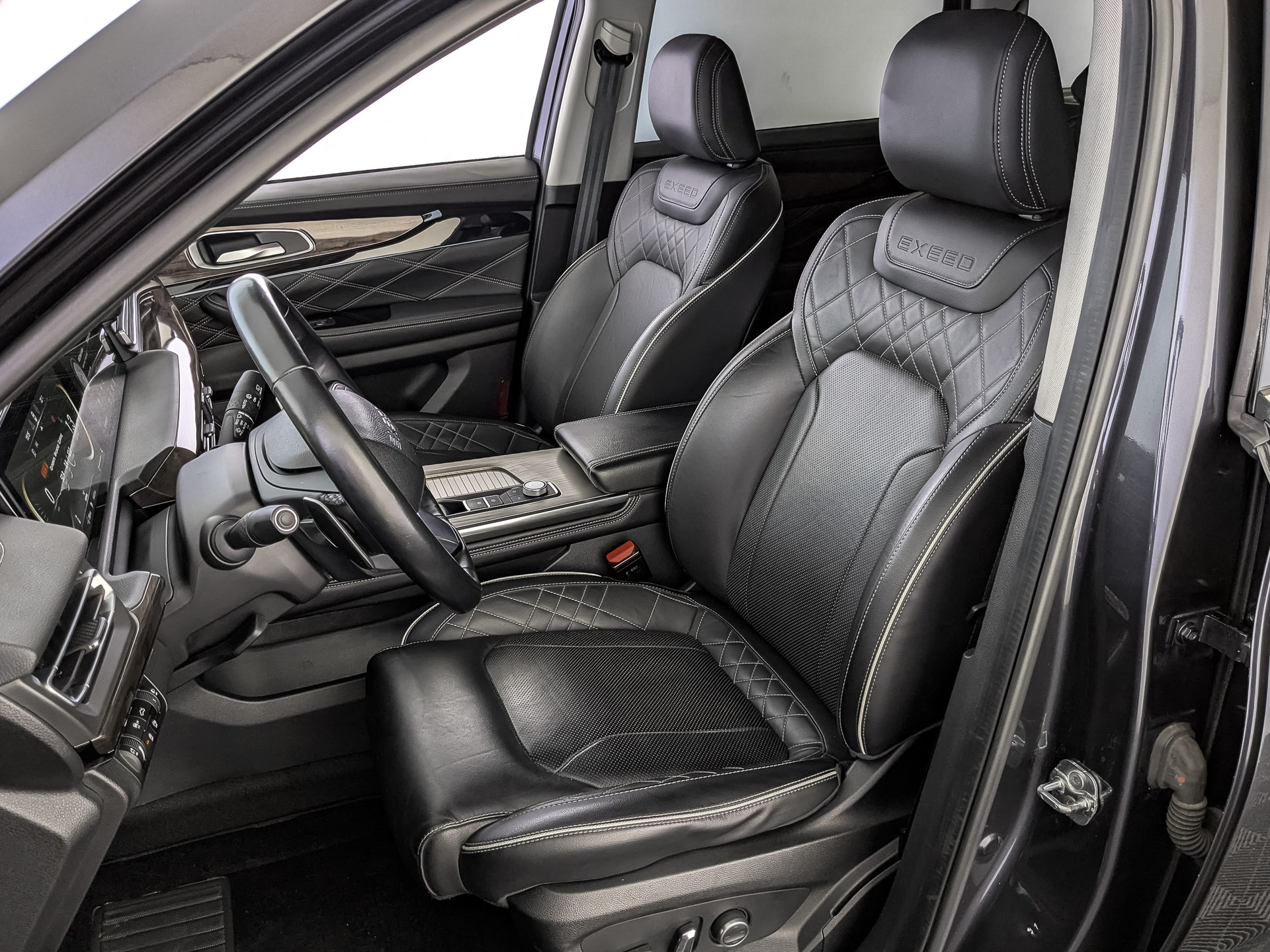 EXEED VX 2.00 (249 л.с), автомат, 2022, пробег 96 397 км