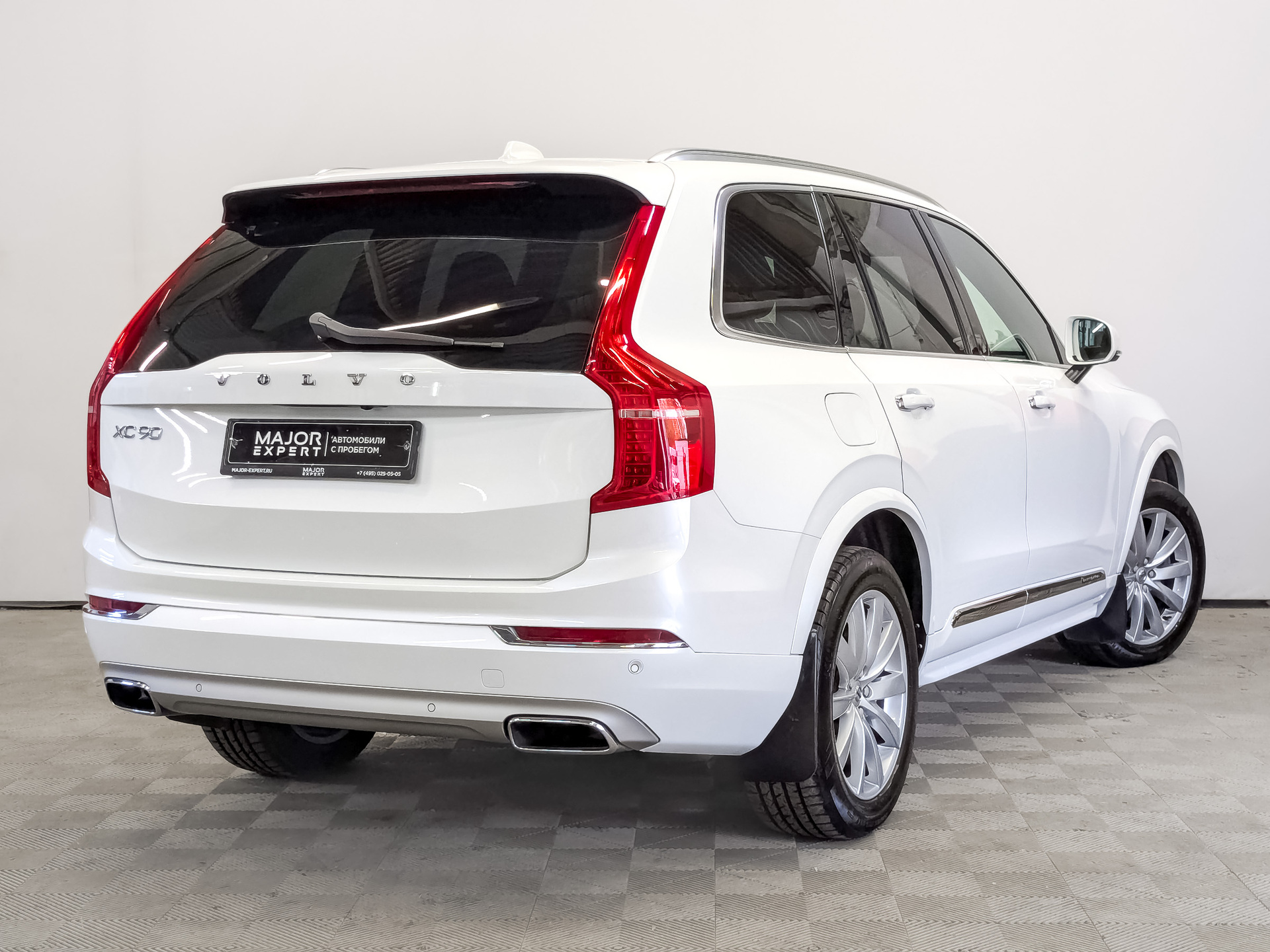 VOLVO XC90 2.00 (249 л.с), автомат, 2018, пробег 59 262 км