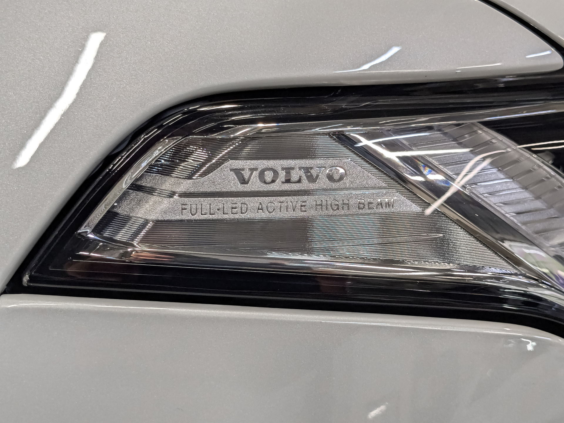 VOLVO XC90 2.00 (249 л.с), автомат, 2018, пробег 59 262 км