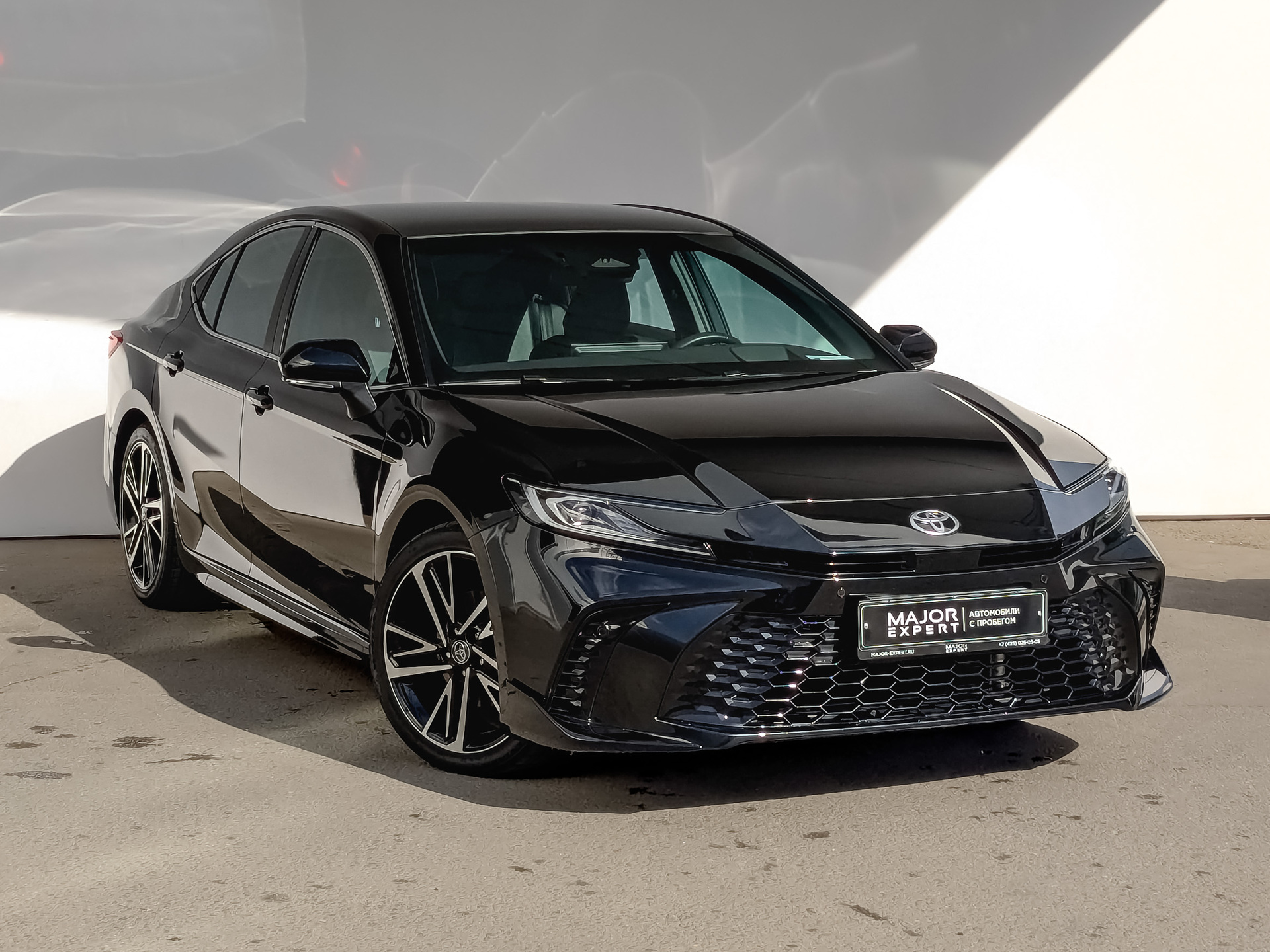 TOYOTA Camry 2.00 (173 л.с), автомат, 2024, пробег 18 224 км