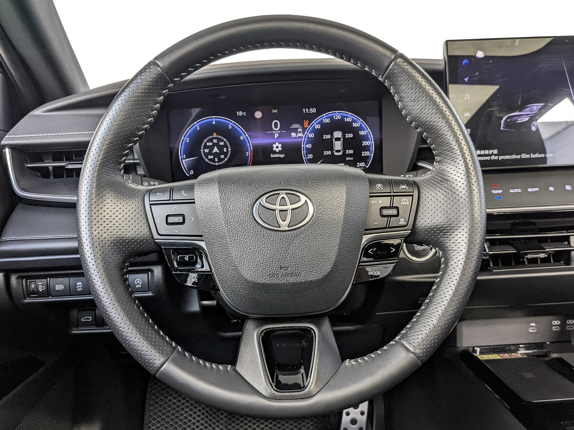 TOYOTA Camry 2.00 (173 л.с), автомат, 2024, пробег 18 224 км