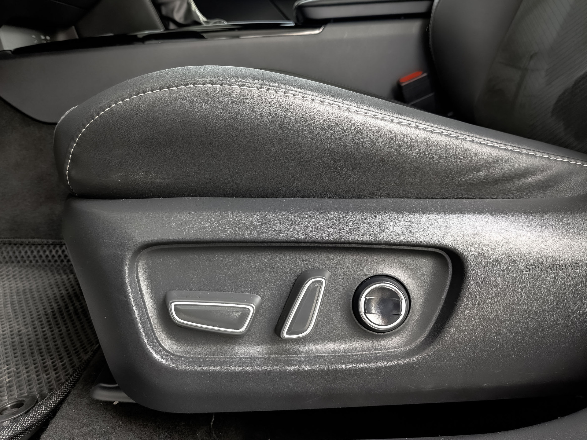TOYOTA Camry 2.00 (173 л.с), автомат, 2024, пробег 18 224 км