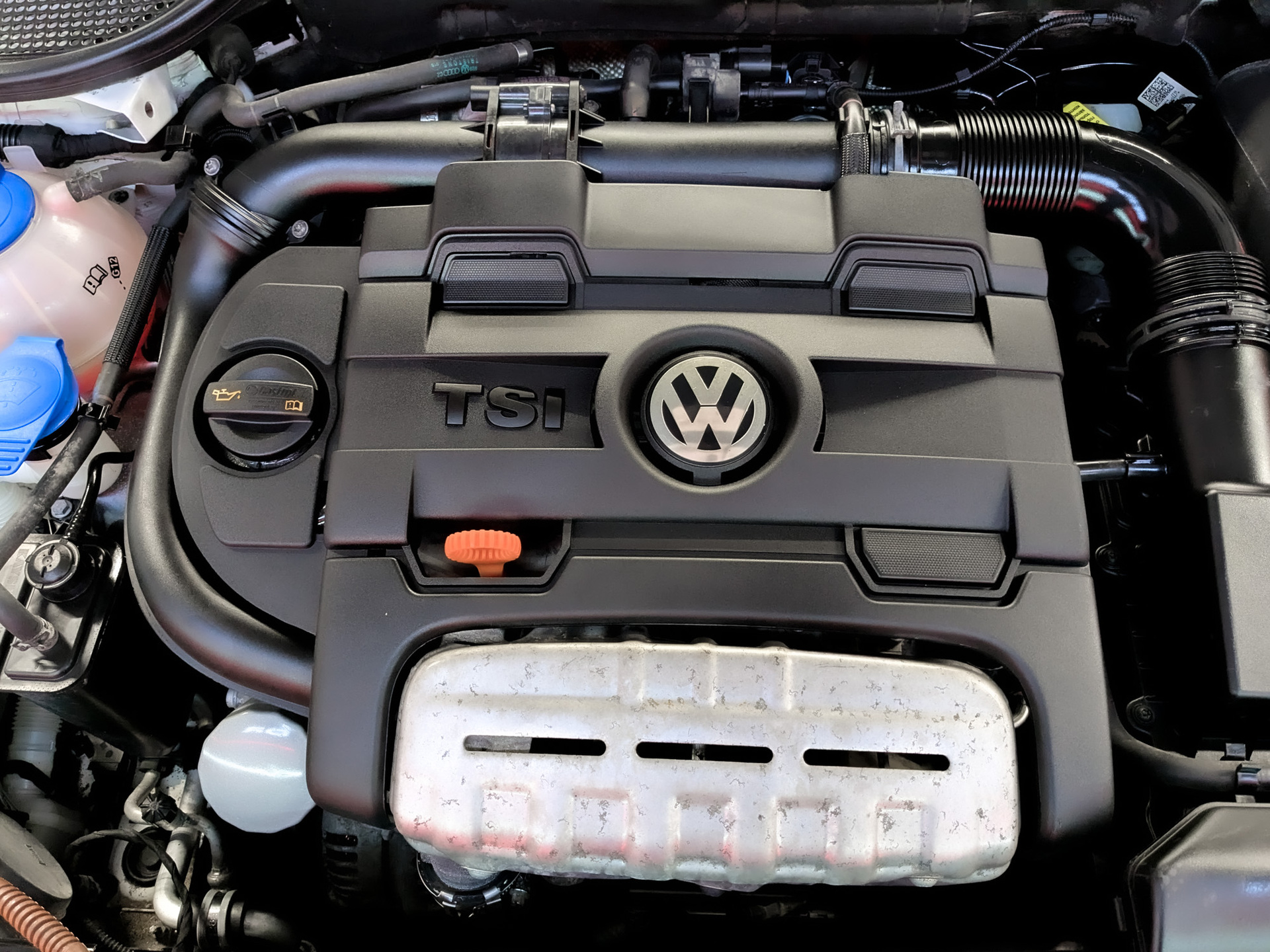 VOLKSWAGEN Scirocco 1.40 (160 л.с), автомат, 2012, пробег 91 555 км