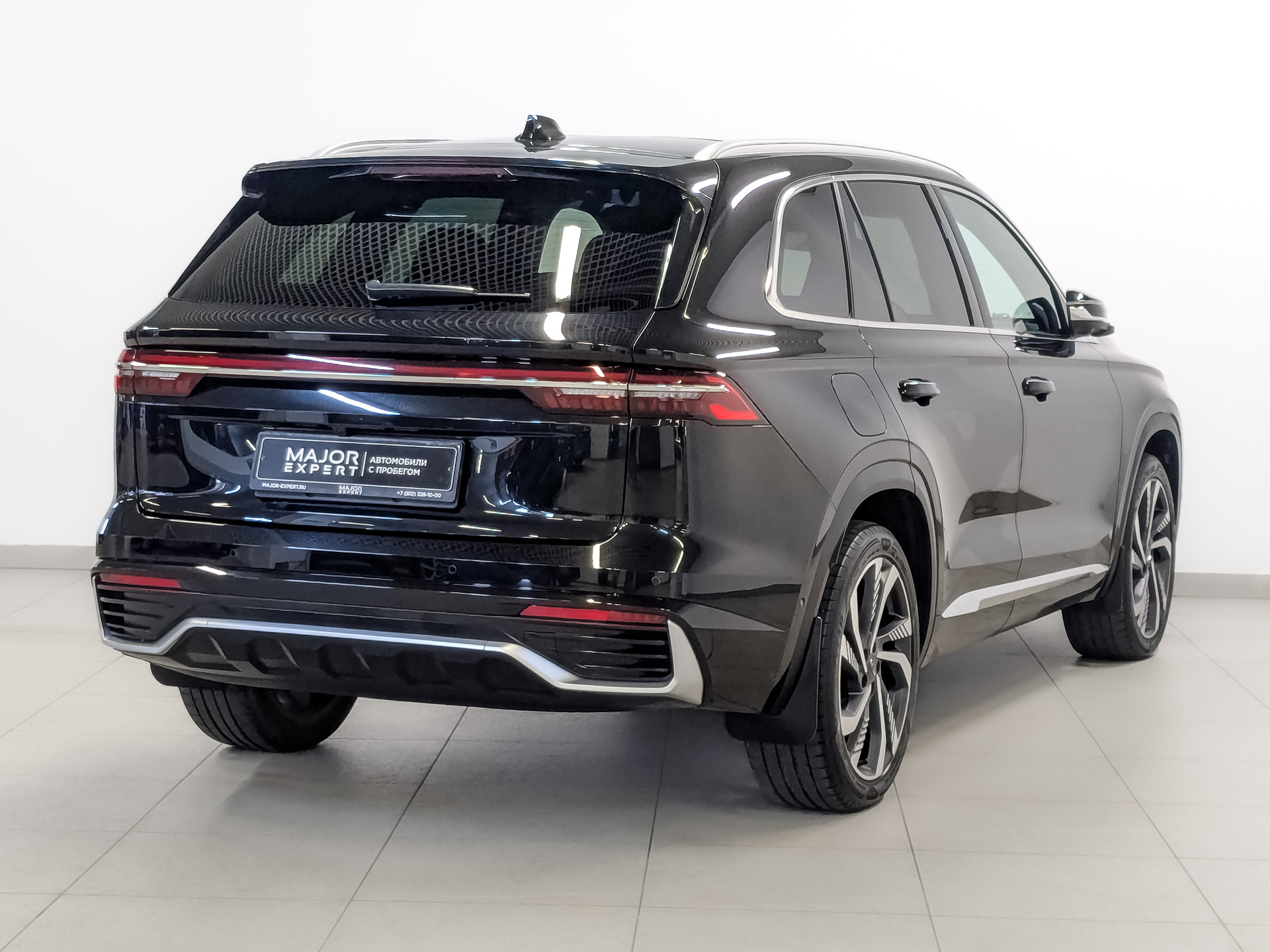 GEELY Monjaro 2.00 (238 л.с), автомат, 2024, пробег 38 670 км