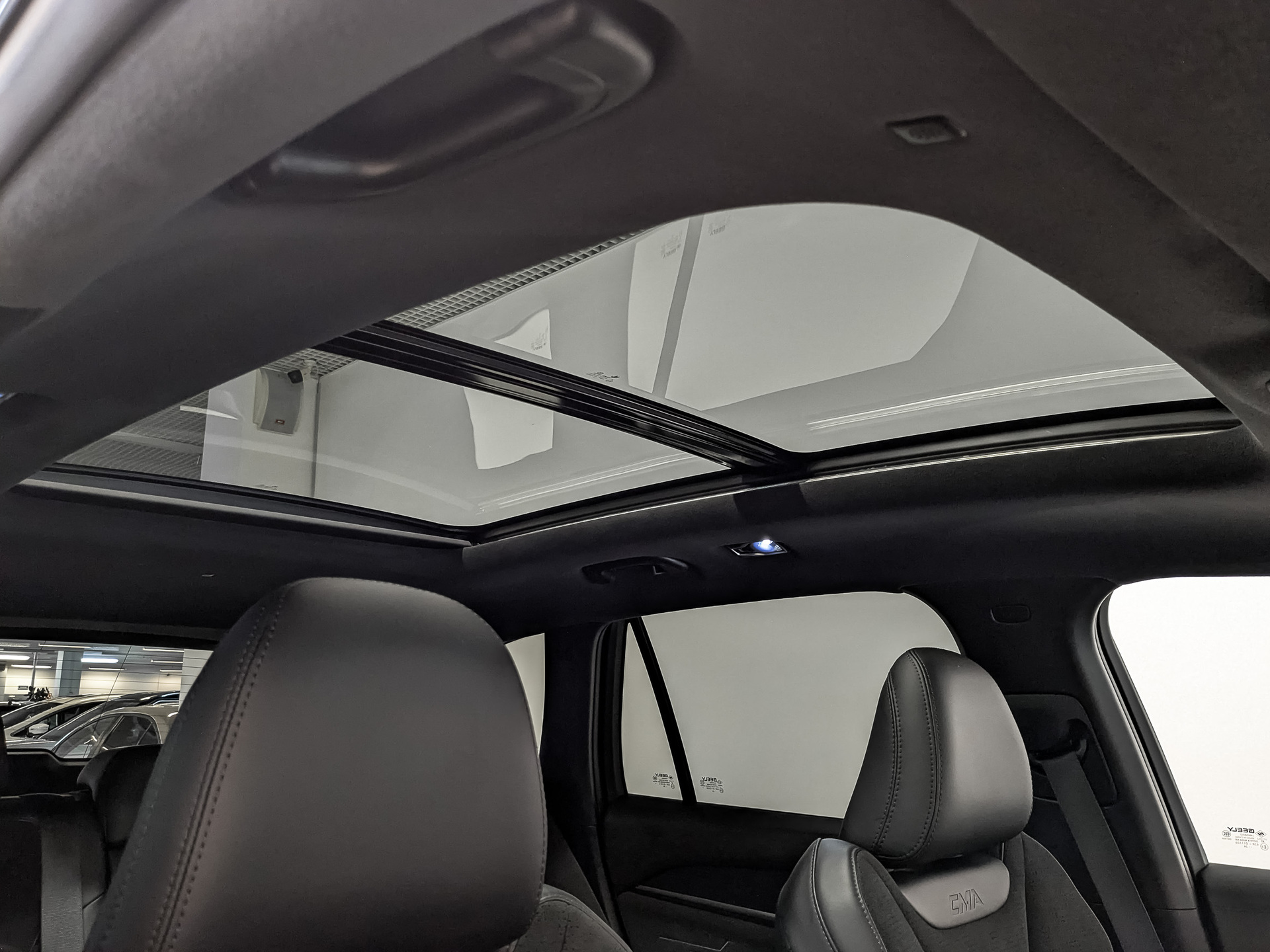 GEELY Monjaro 2.00 (238 л.с), автомат, 2024, пробег 38 670 км