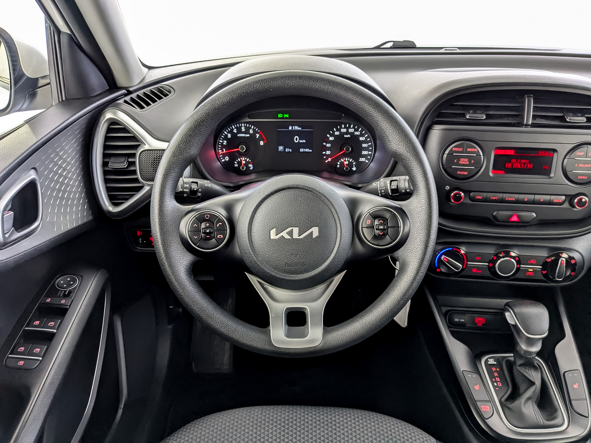 KIA Soul 1.60 (123 л.с), автомат, 2022, пробег 65 135 км