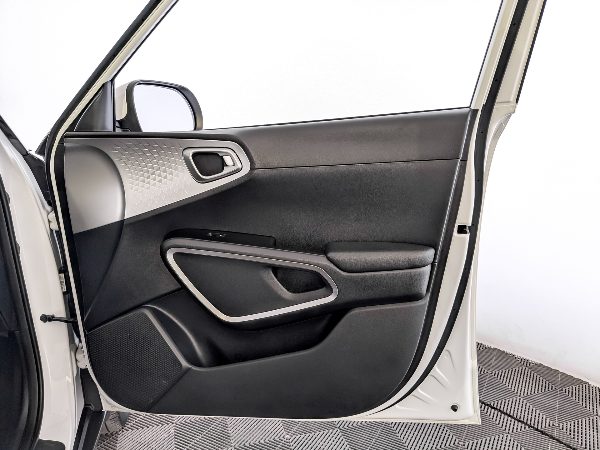 KIA Soul 1.60 (123 л.с), автомат, 2022, пробег 65 135 км