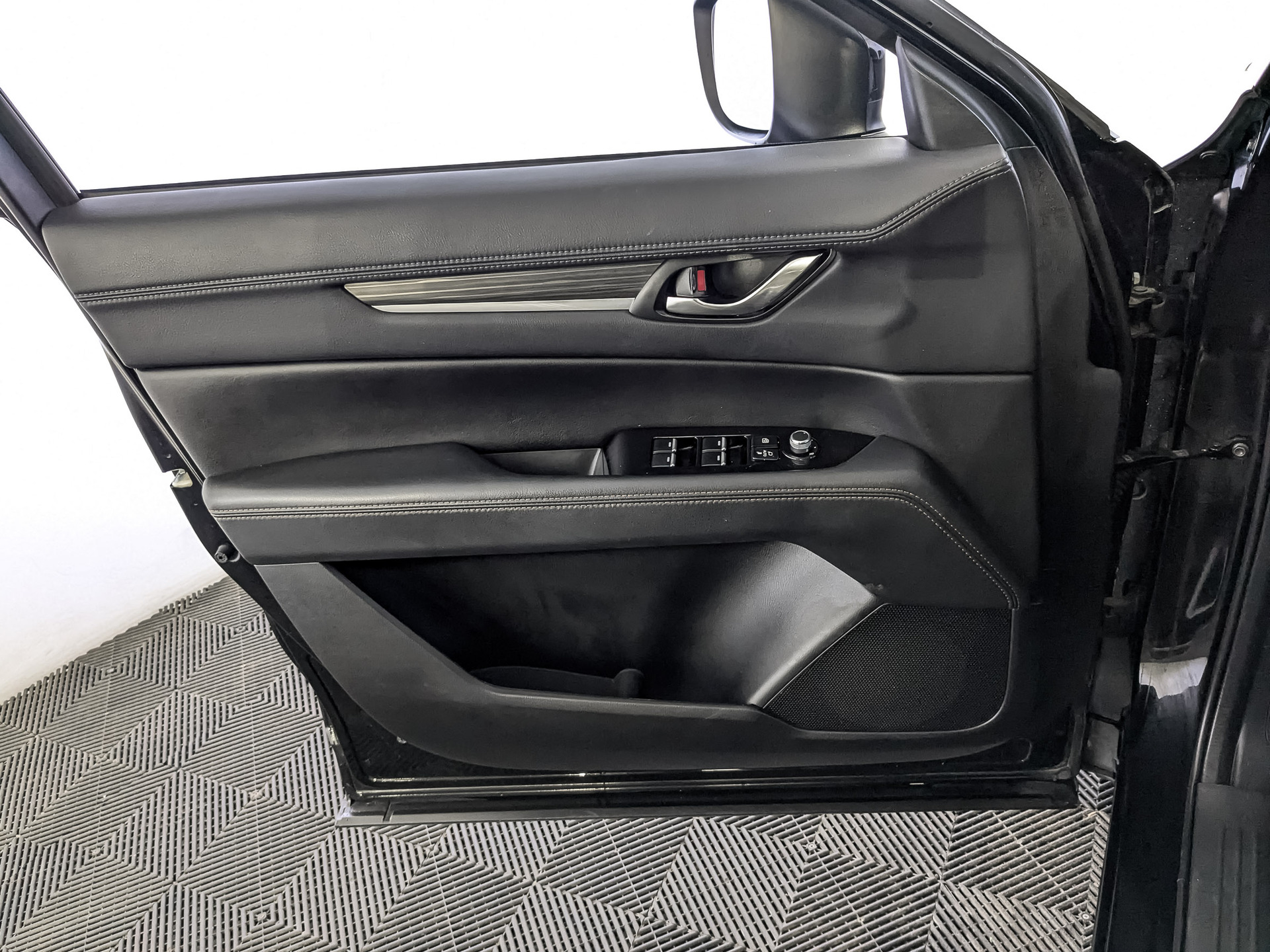 MAZDA CX-5 2.00 (150 л.с), автомат, 2021, пробег 117 573 км