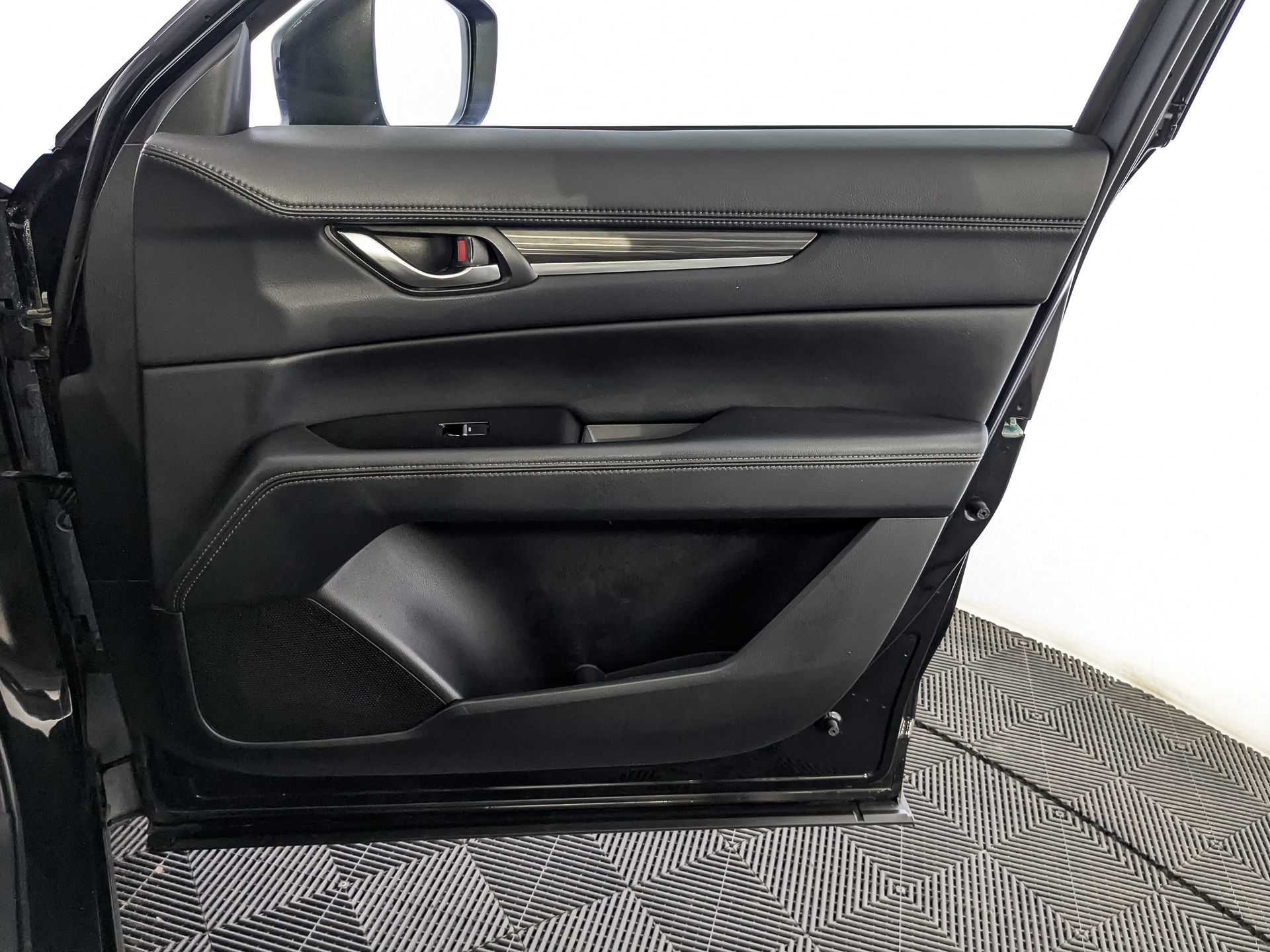 MAZDA CX-5 2.00 (150 л.с), автомат, 2021, пробег 117 573 км