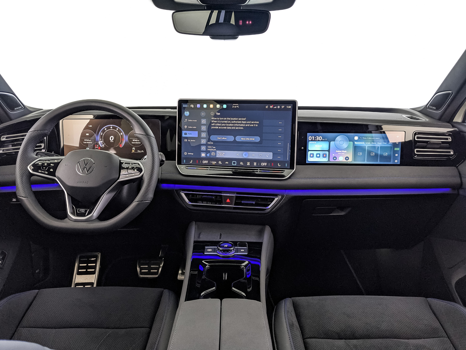 VOLKSWAGEN Tiguan 2.00 (220 л.с), автомат, 2025, пробег 9 741 км