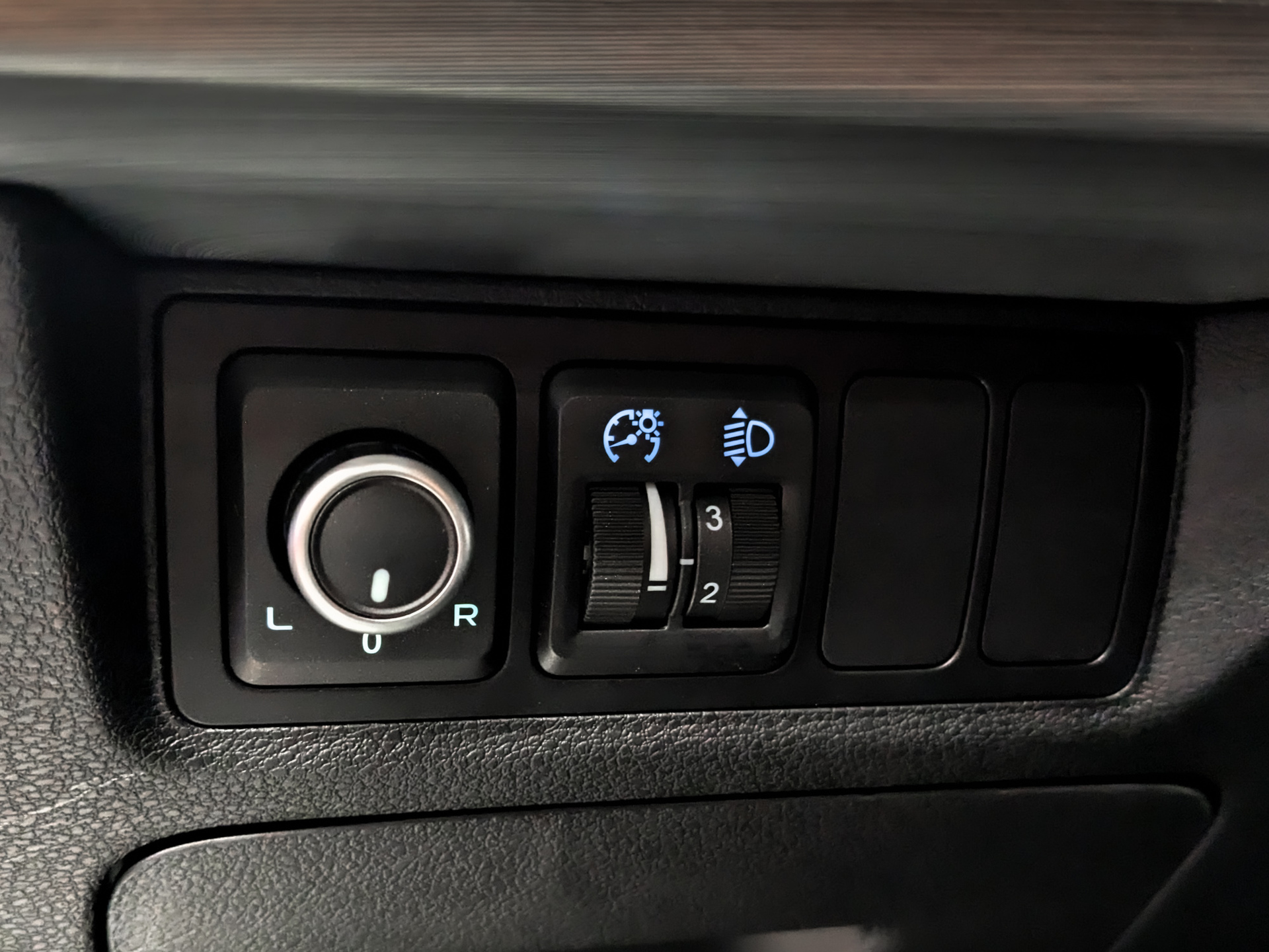 GEELY Atlas 1.80 (184 л.с), автомат, 2019, пробег 54 970 км