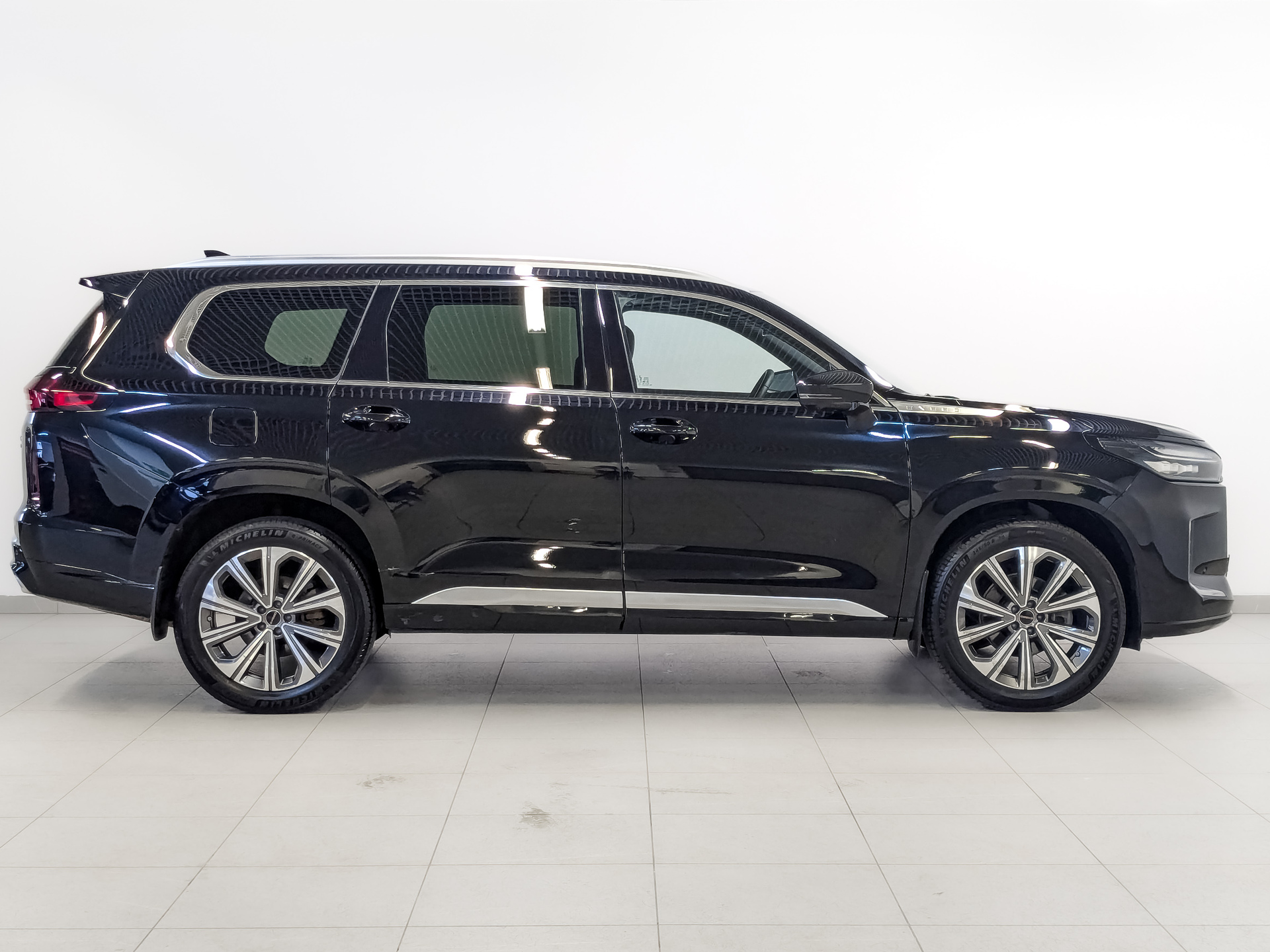 EXEED VX 2.00 (249 л.с), автомат, 2024, пробег 23 193 км
