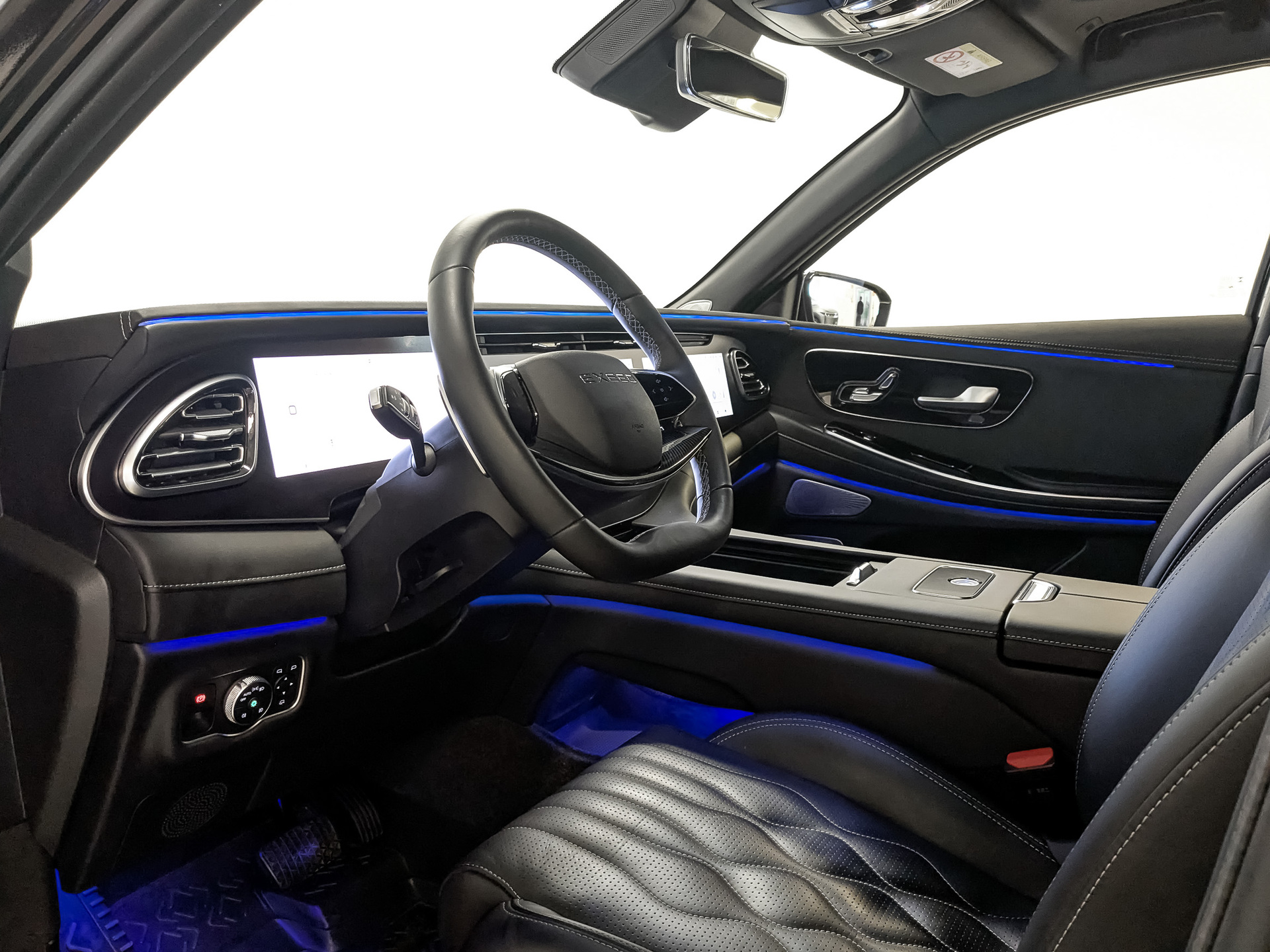 EXEED VX 2.00 (249 л.с), автомат, 2024, пробег 23 193 км