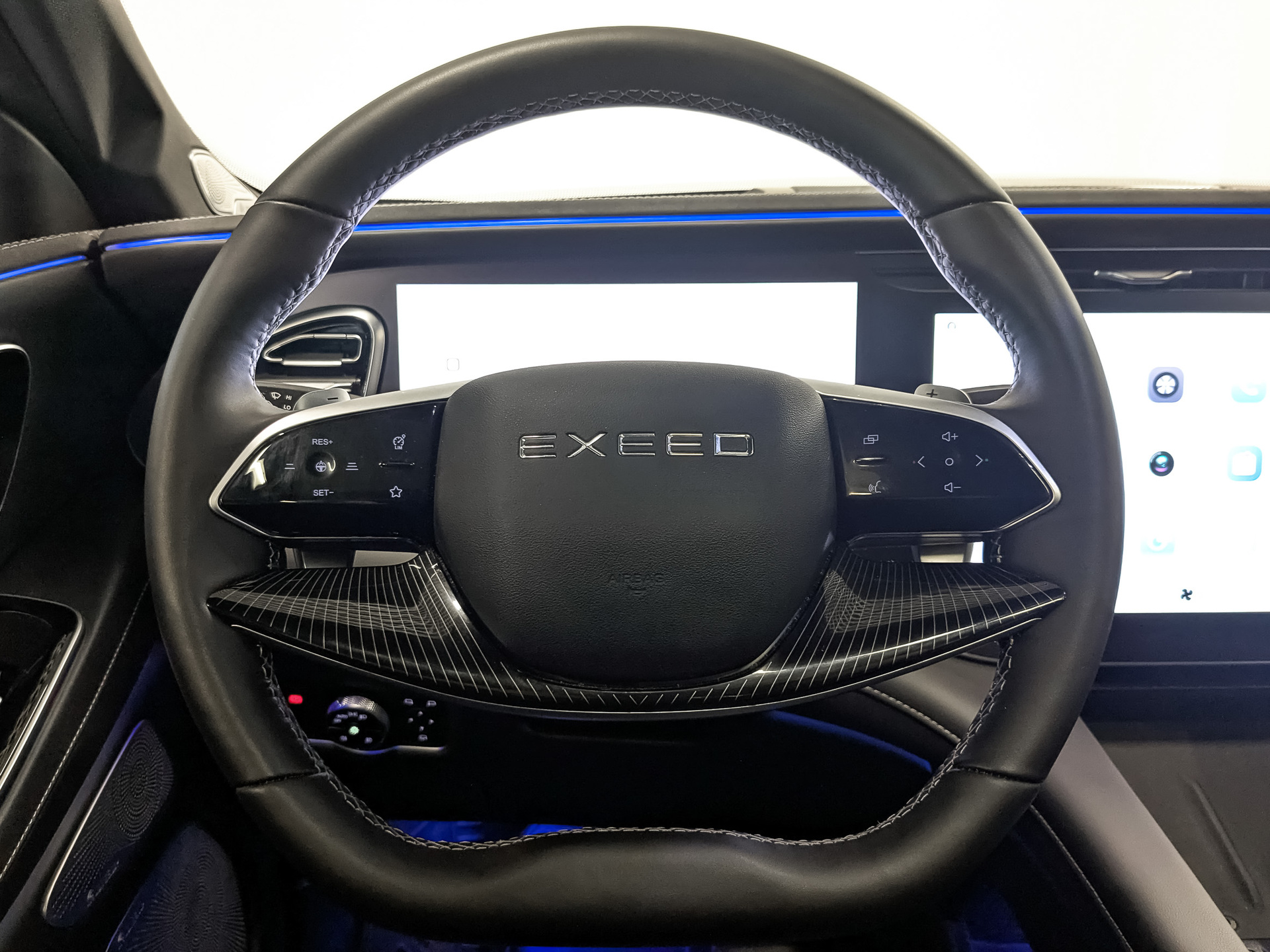 EXEED VX 2.00 (249 л.с), автомат, 2024, пробег 23 193 км