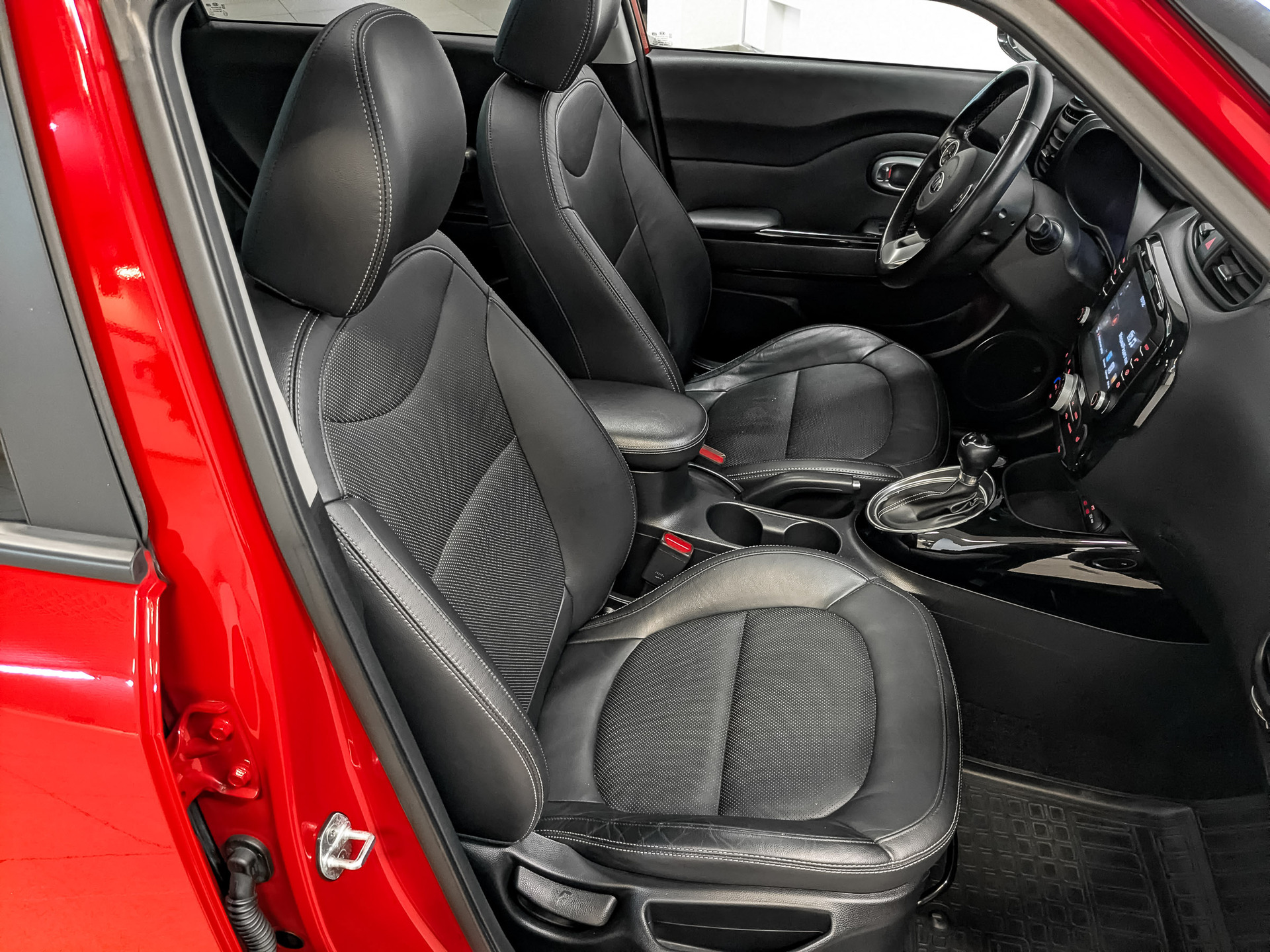 KIA Soul 2.00 (150 л.с), автомат, 2018, пробег 74 709 км