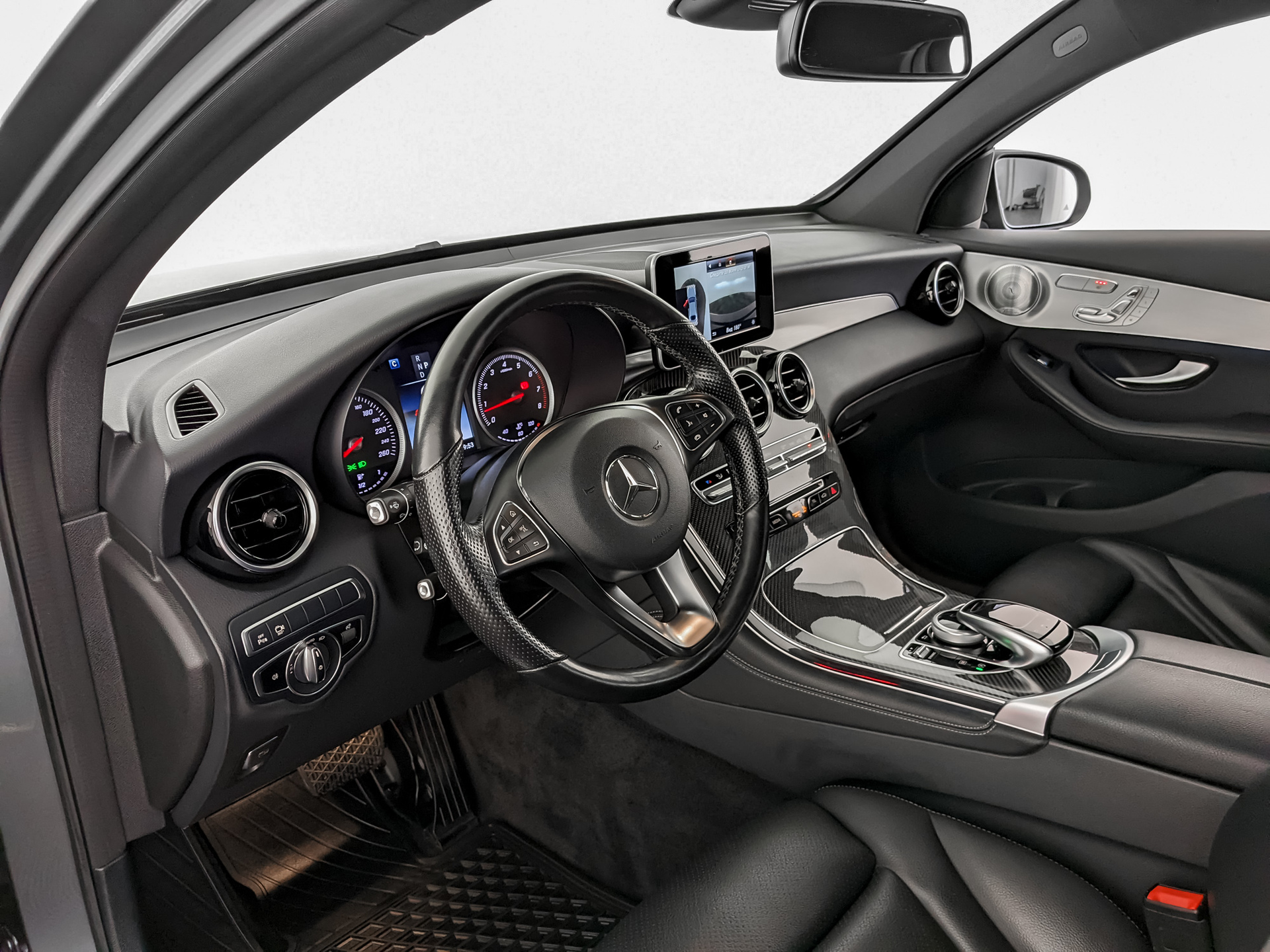 MERCEDES-BENZ GLC Coupe 2.00 (245 л.с), автомат, 2019, пробег 151 325 км