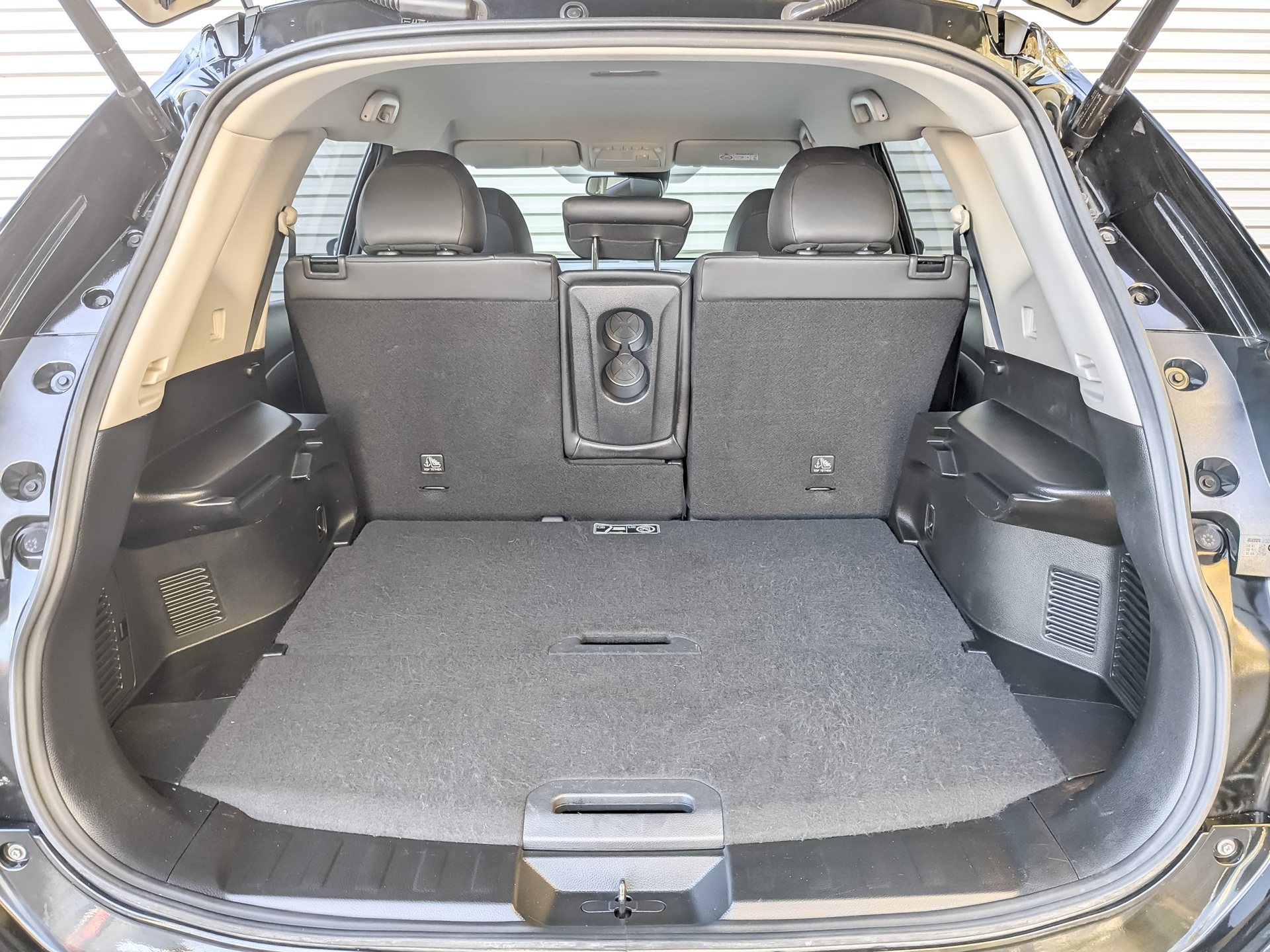 NISSAN X-Trail 2.50 (171 л.с), автомат, 2021, пробег 59 984 км