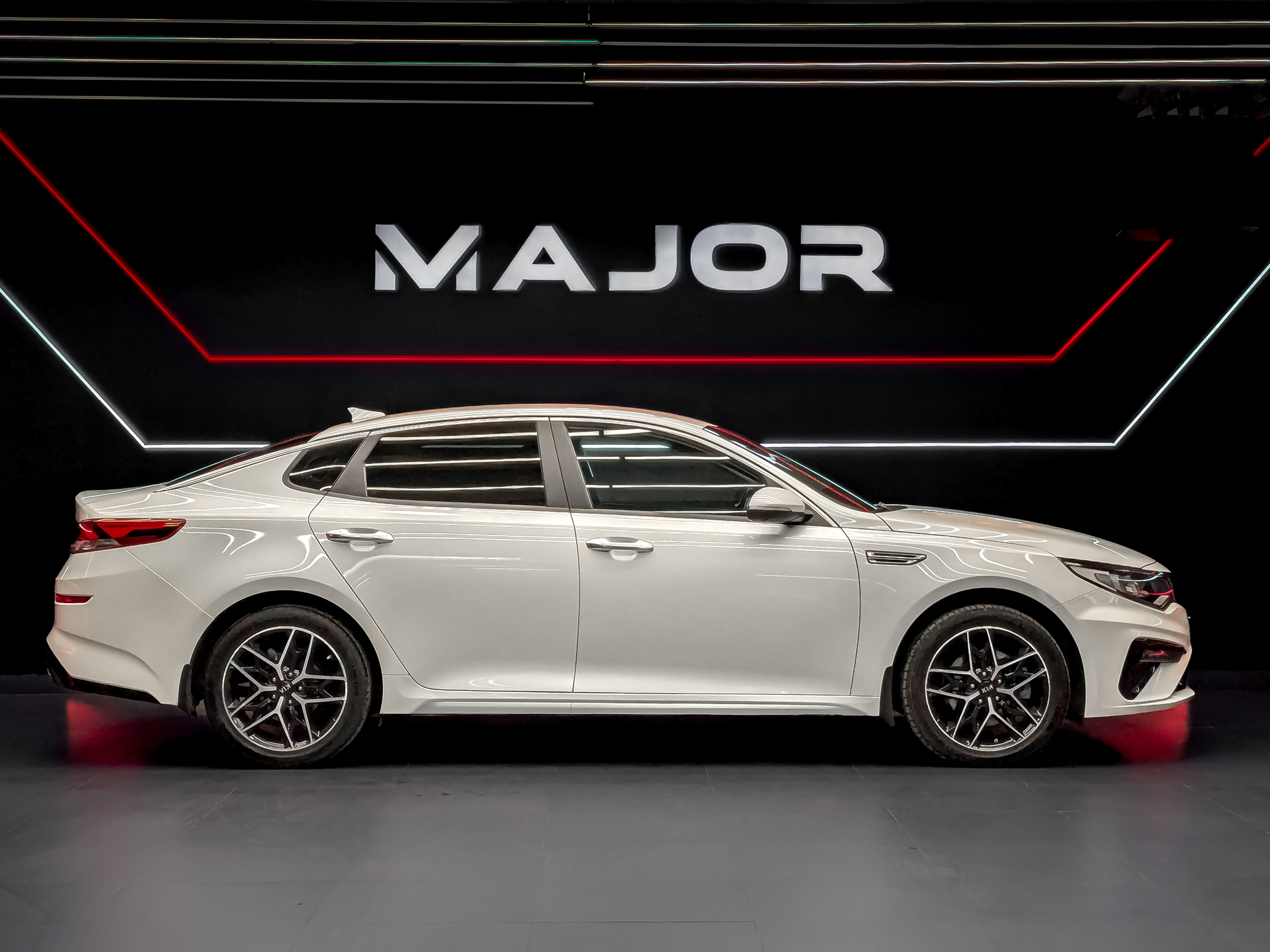 KIA Optima 2.40 (188 л.с), автомат, 2019, пробег 111 354 км
