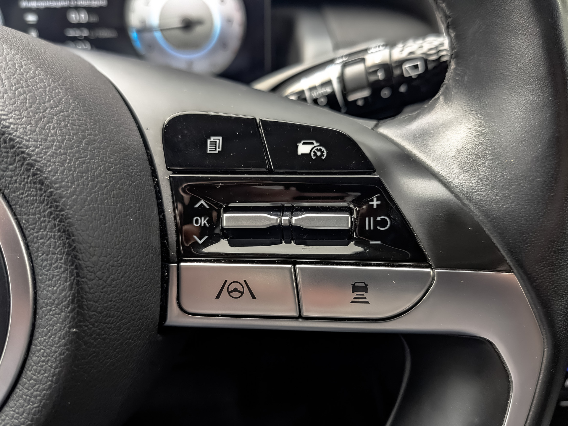 HYUNDAI Tucson 2.00 (149 л.с), автомат, 2021, пробег 129 307 км