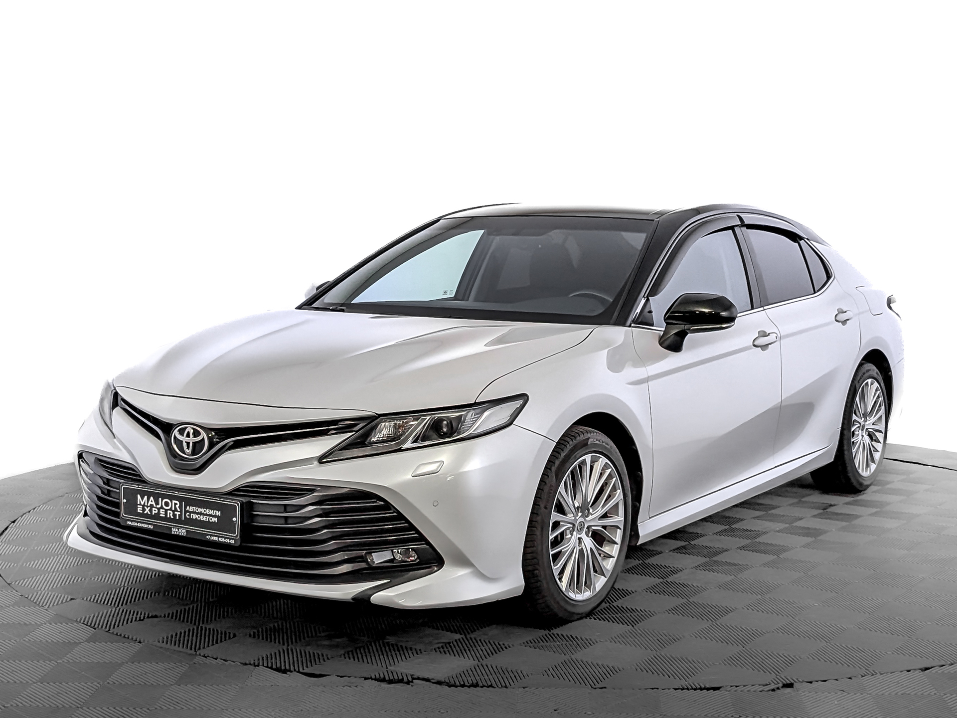 TOYOTA Camry 2.50 (181 л.с), автомат, 2020, пробег 66 004 км