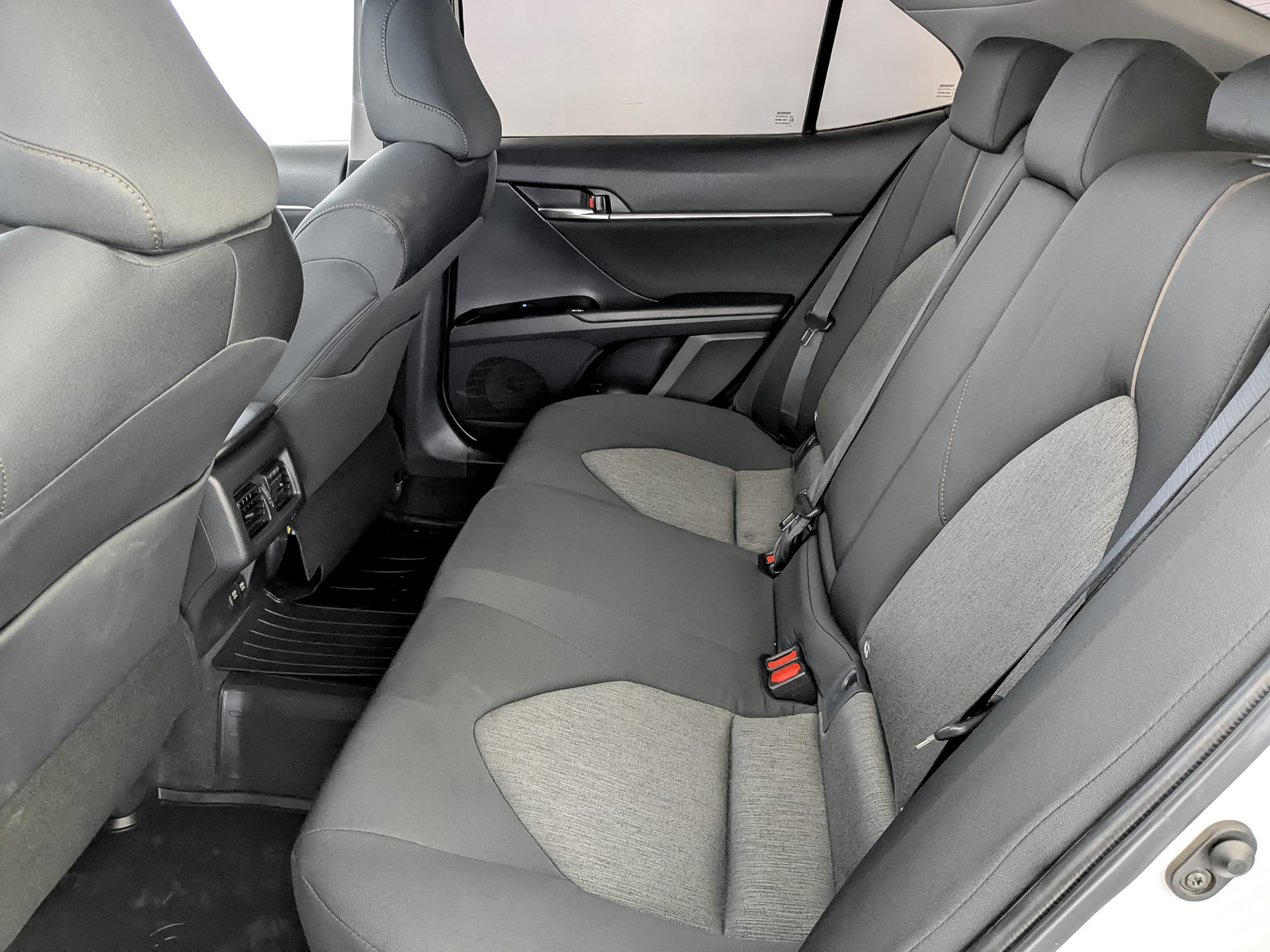 TOYOTA Camry 2.50 (181 л.с), автомат, 2020, пробег 66 004 км