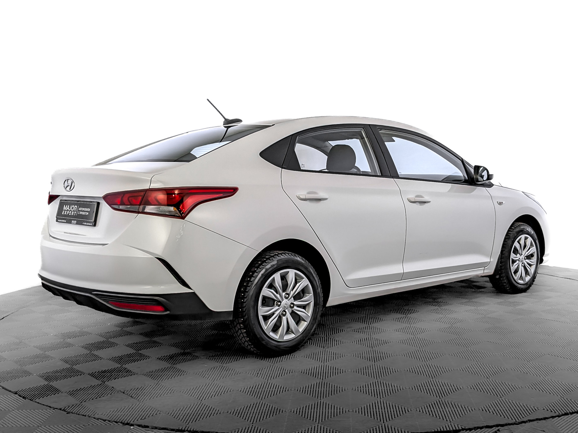 HYUNDAI Solaris 1.60 (123 л.с), автомат, 2022, пробег 56 952 км