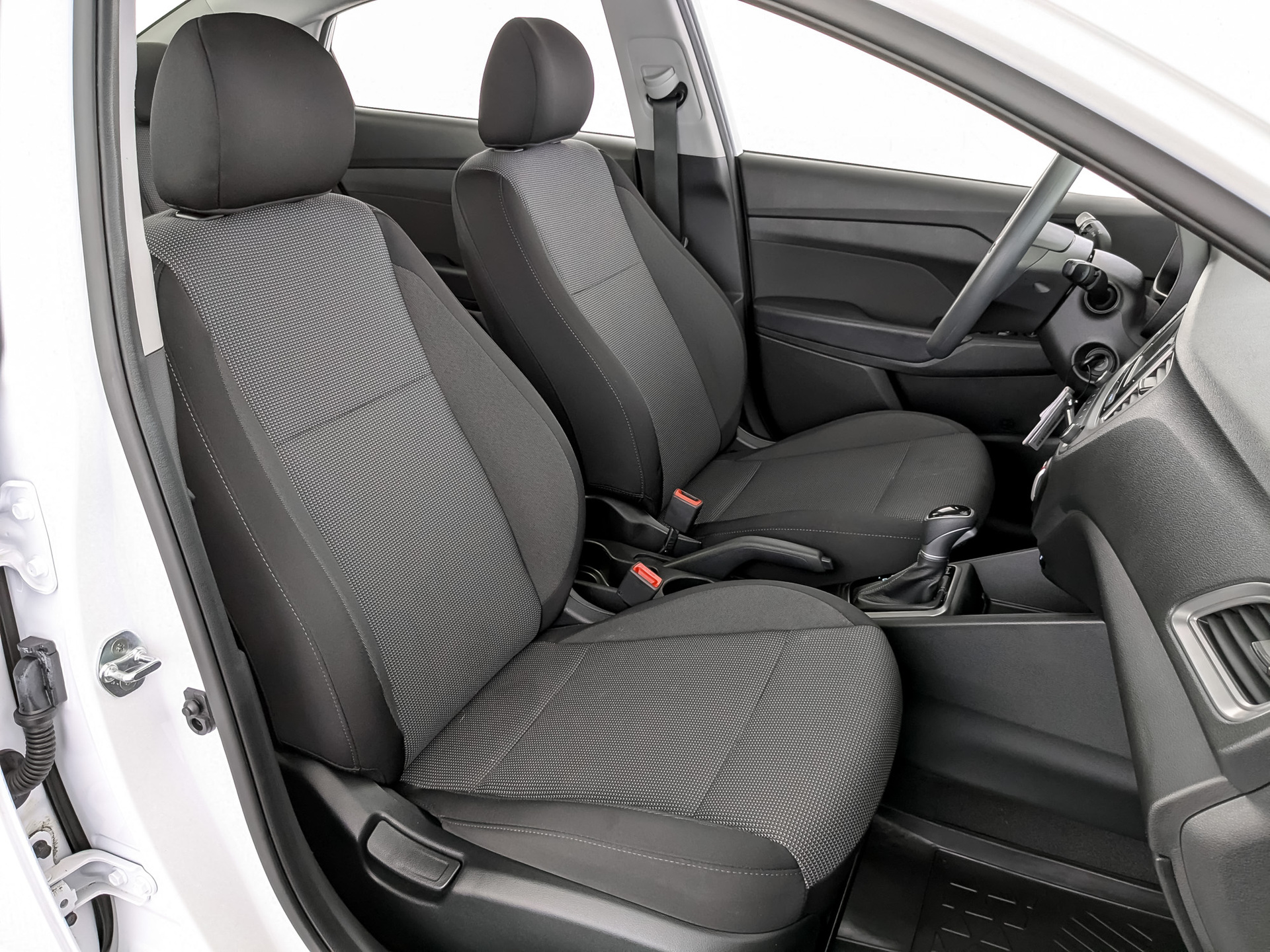 HYUNDAI Solaris 1.60 (123 л.с), автомат, 2022, пробег 56 952 км