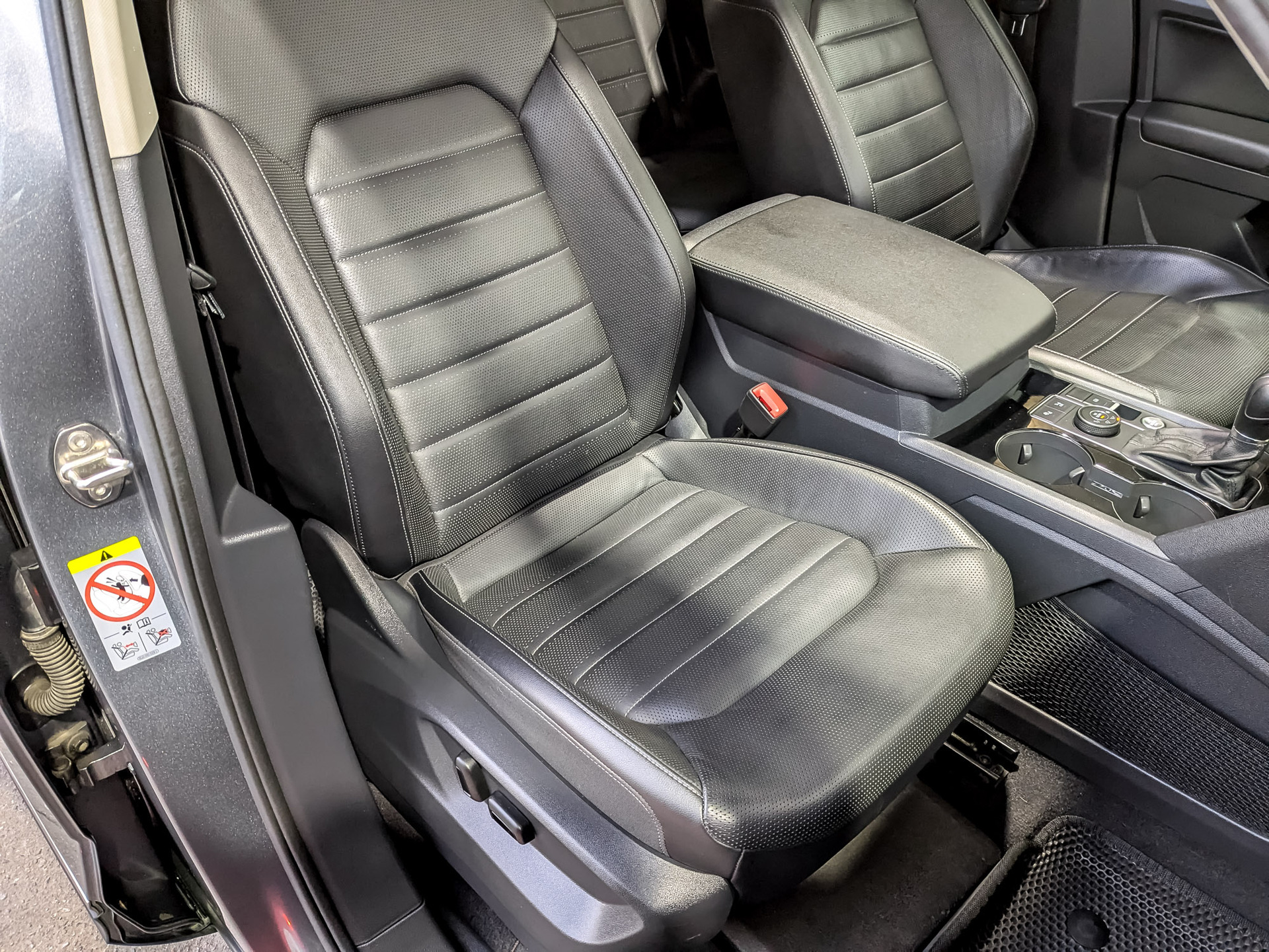 VOLKSWAGEN Teramont 3.60 (280 л.с), автомат, 2019, пробег 106 246 км