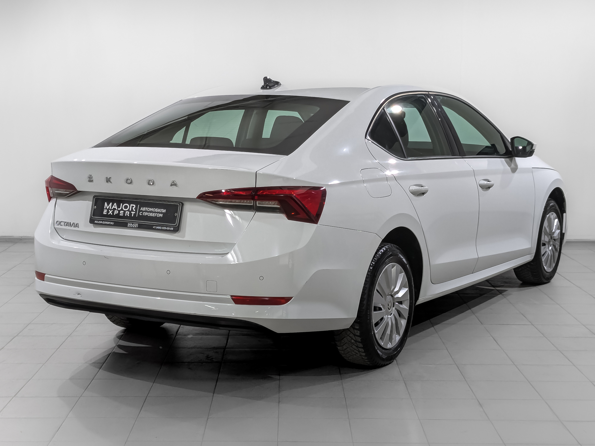 SKODA Octavia 1.60 (110 л.с), автомат, 2021, пробег 80 408 км