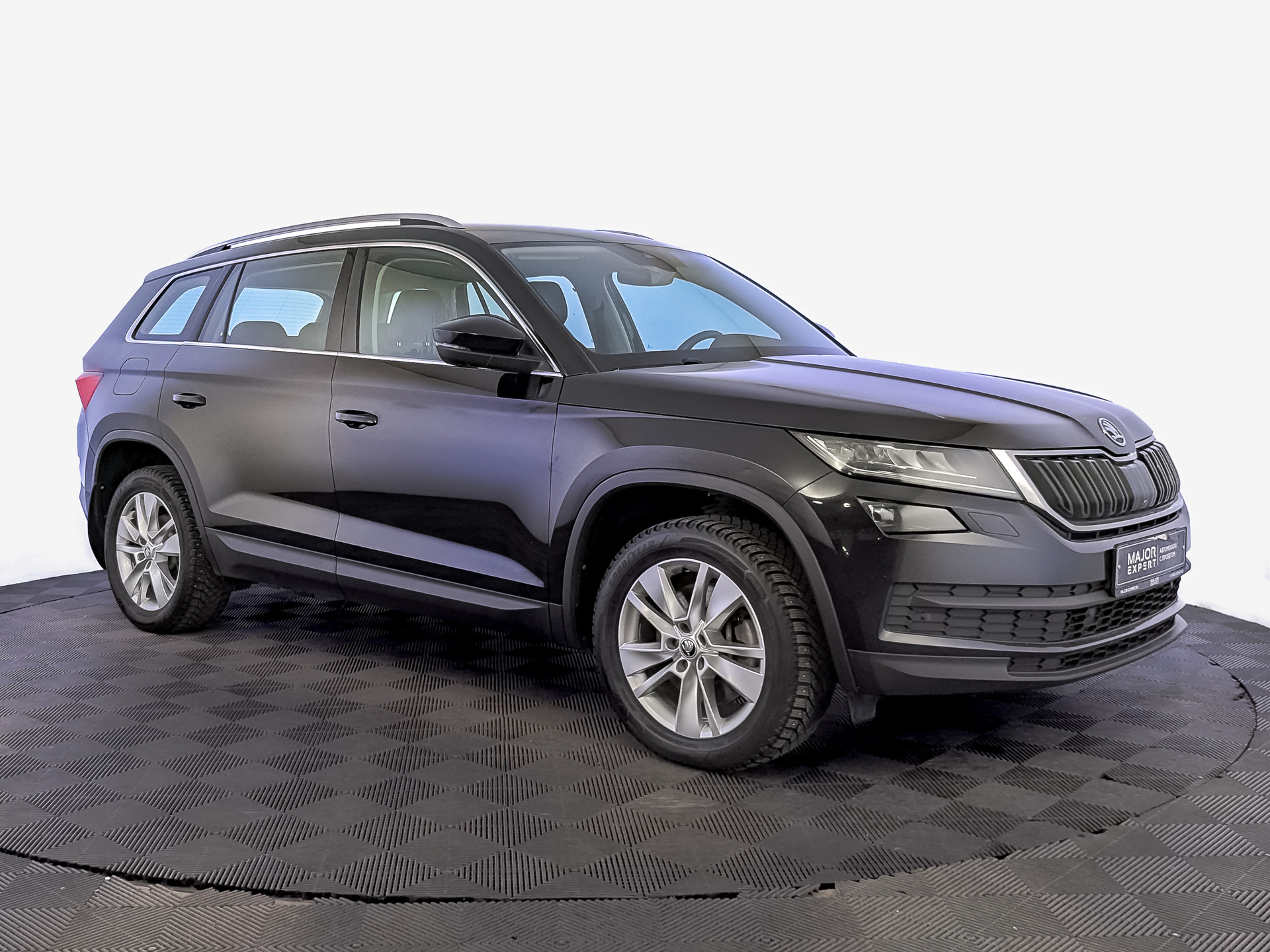 SKODA Kodiaq 2.00 (180 л.с), автомат, 2021, пробег 124 853 км