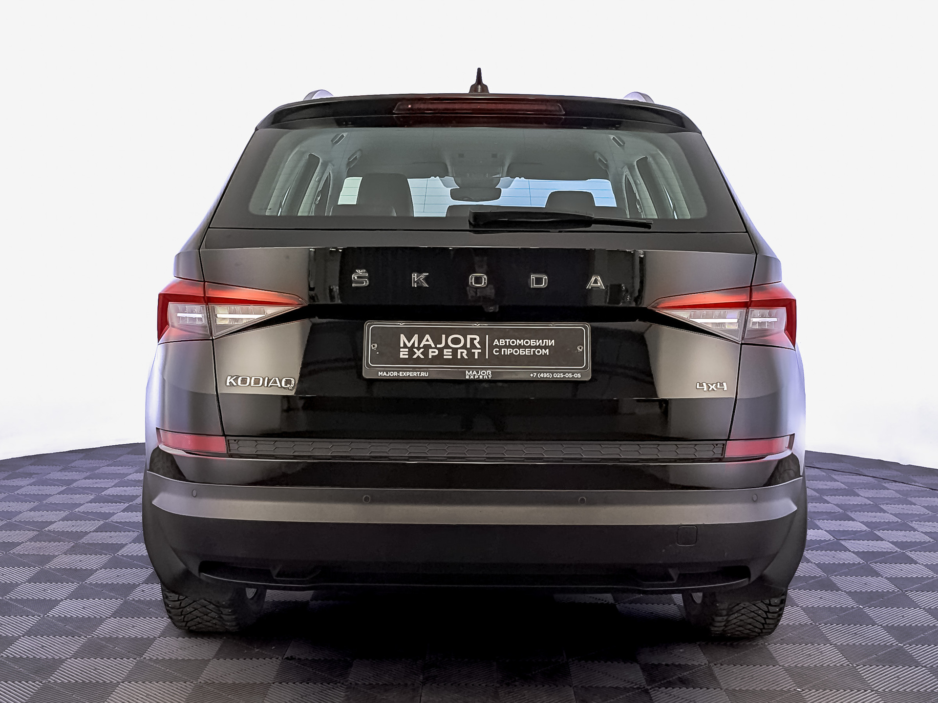 SKODA Kodiaq 2.00 (180 л.с), автомат, 2021, пробег 124 853 км