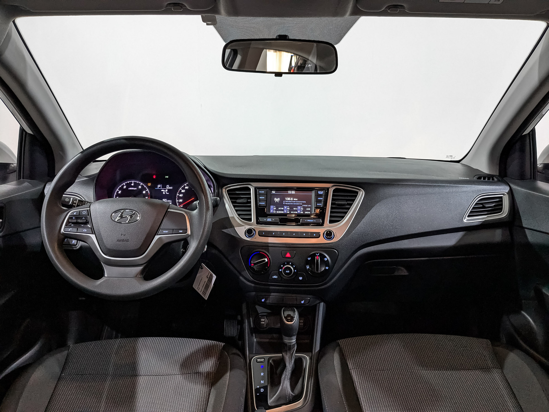 HYUNDAI Solaris 1.60 (123 л.с), автомат, 2022, пробег 57 369 км