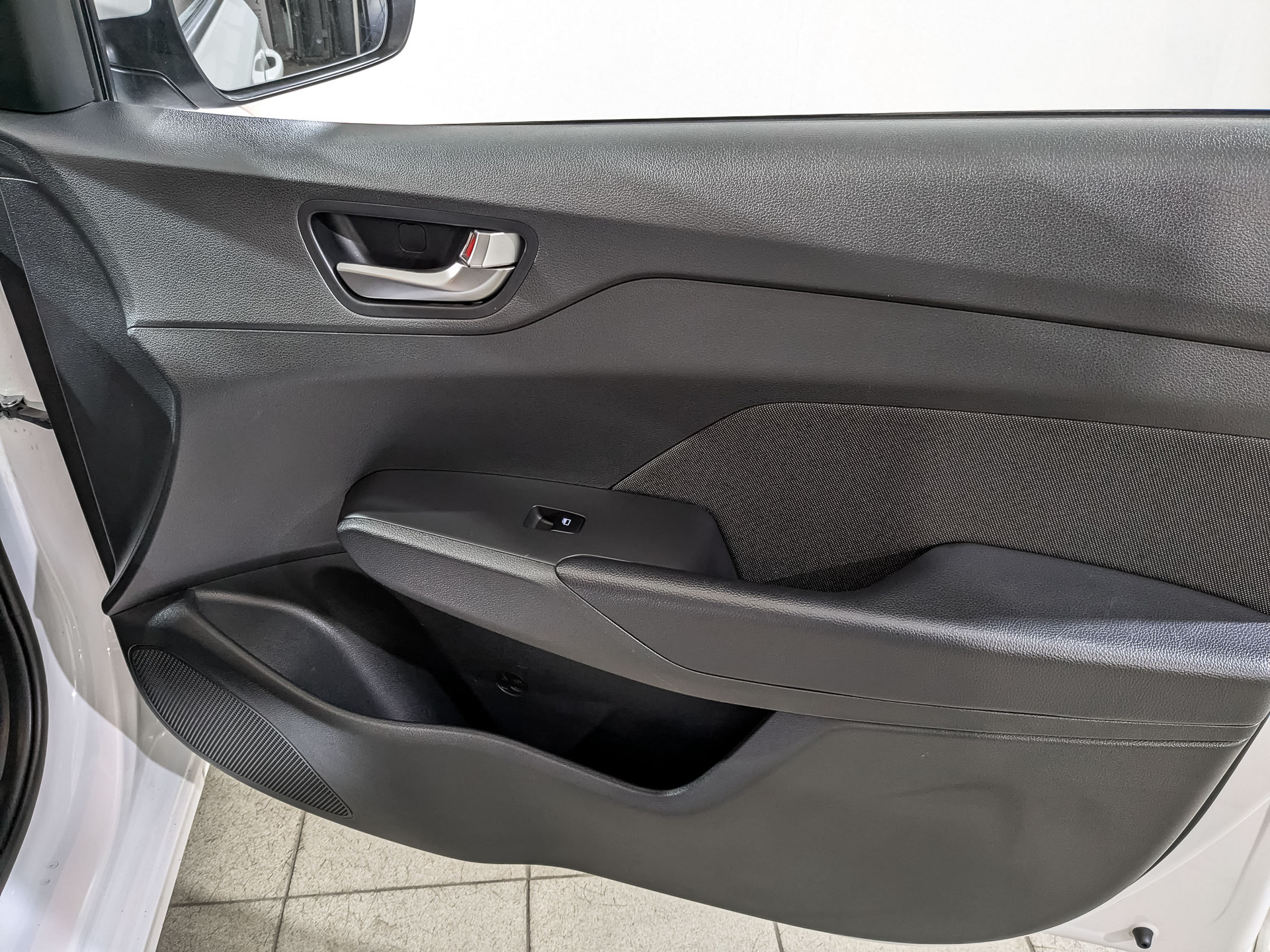 HYUNDAI Solaris 1.60 (123 л.с), автомат, 2022, пробег 57 369 км