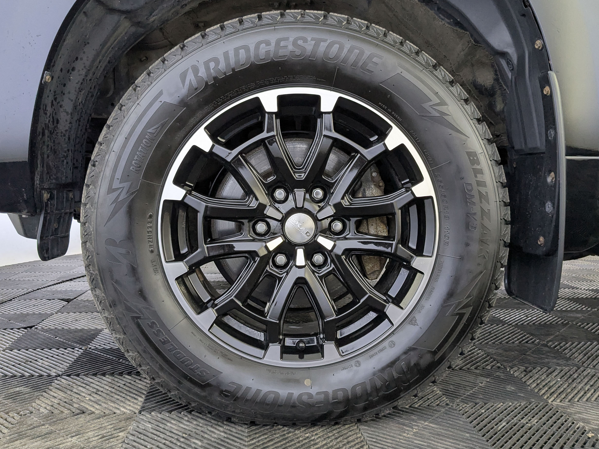 TOYOTA Land Cruiser Prado 2.80 (204 л.с), автомат, 2022, пробег 46 000 км