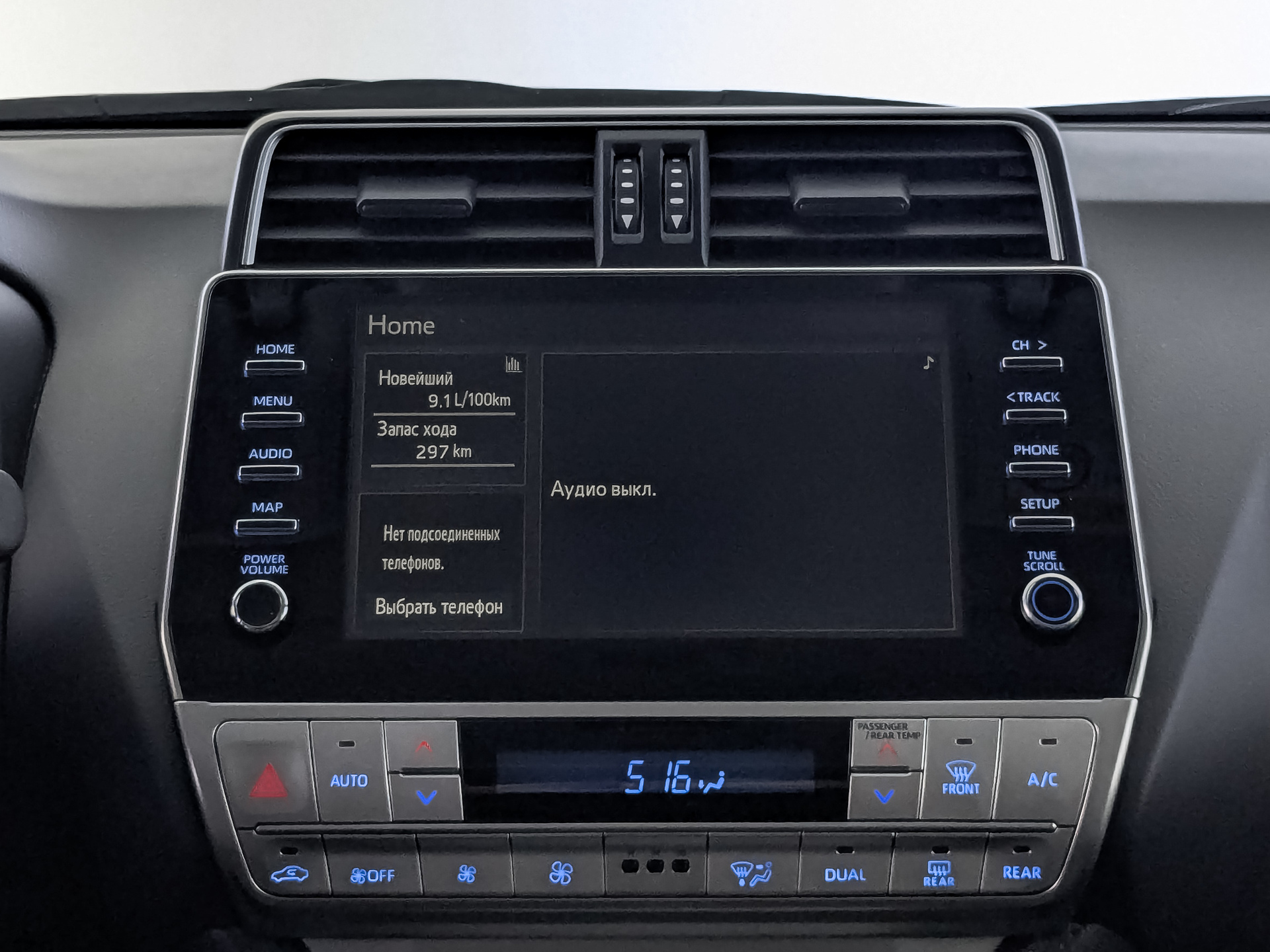 TOYOTA Land Cruiser Prado 2.80 (204 л.с), автомат, 2022, пробег 46 000 км