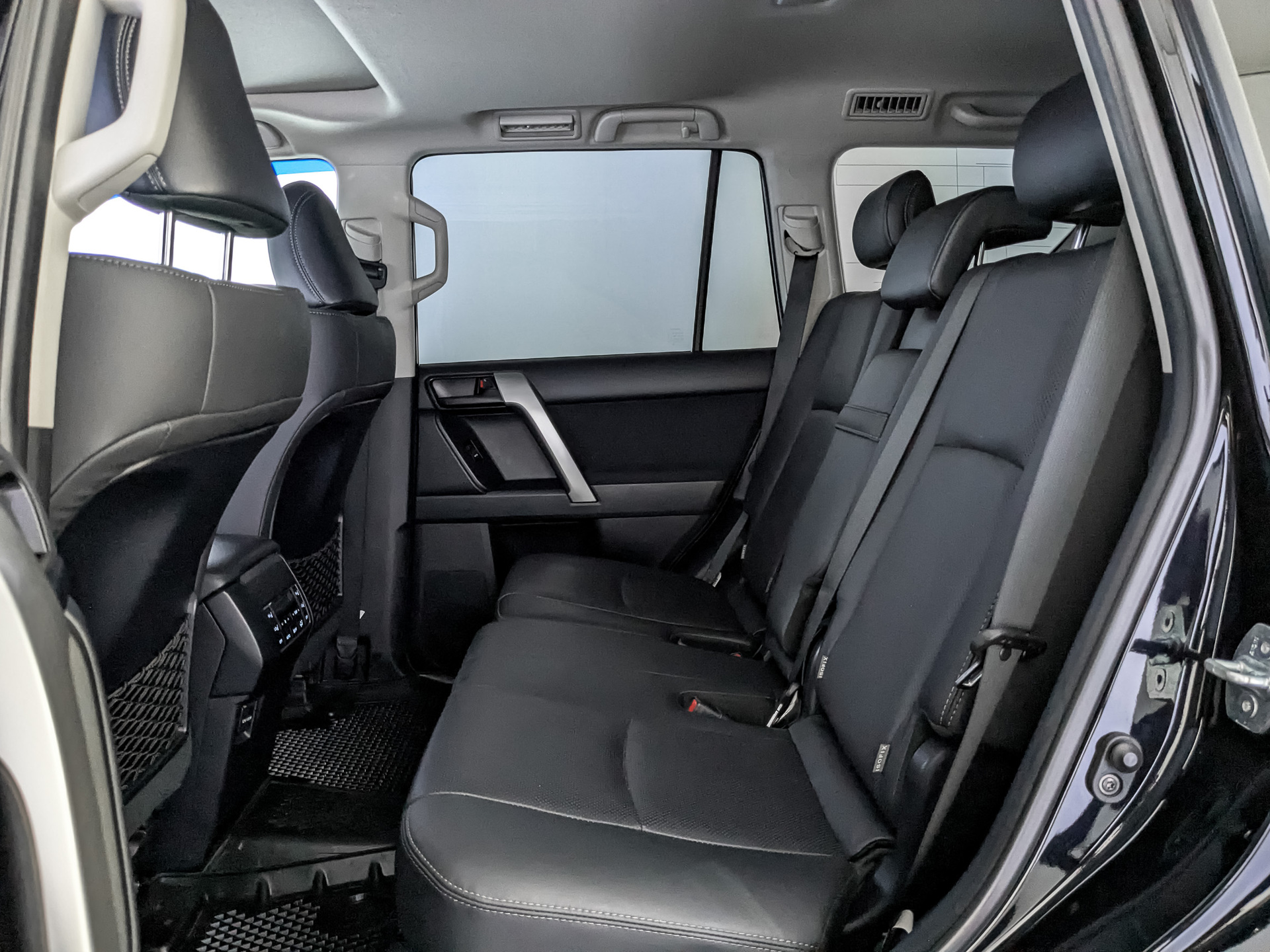 TOYOTA Land Cruiser Prado 2.80 (204 л.с), автомат, 2022, пробег 46 000 км