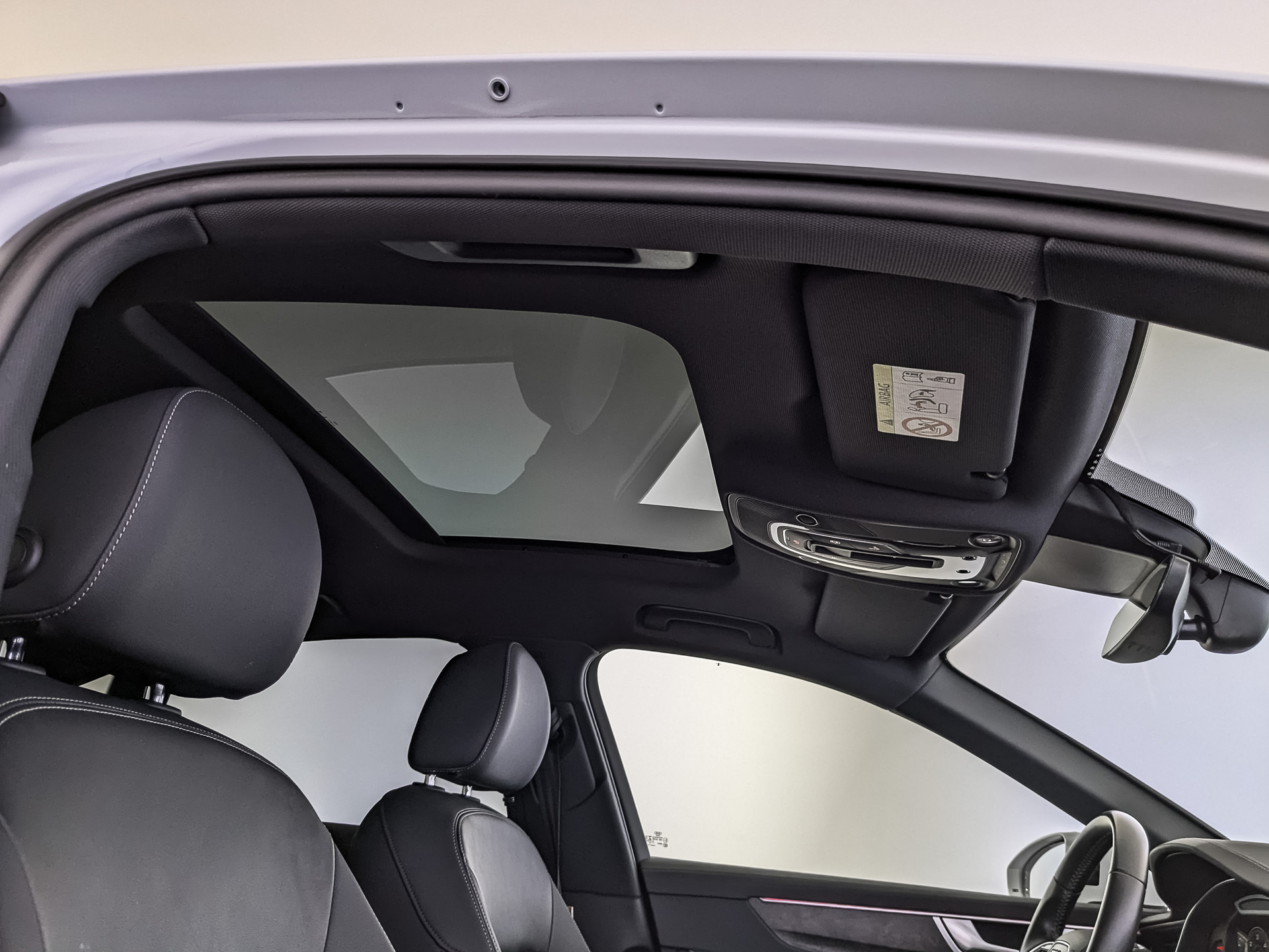 AUDI A6 3.00 (231 л.с), автомат, 2020, пробег 85 848 км