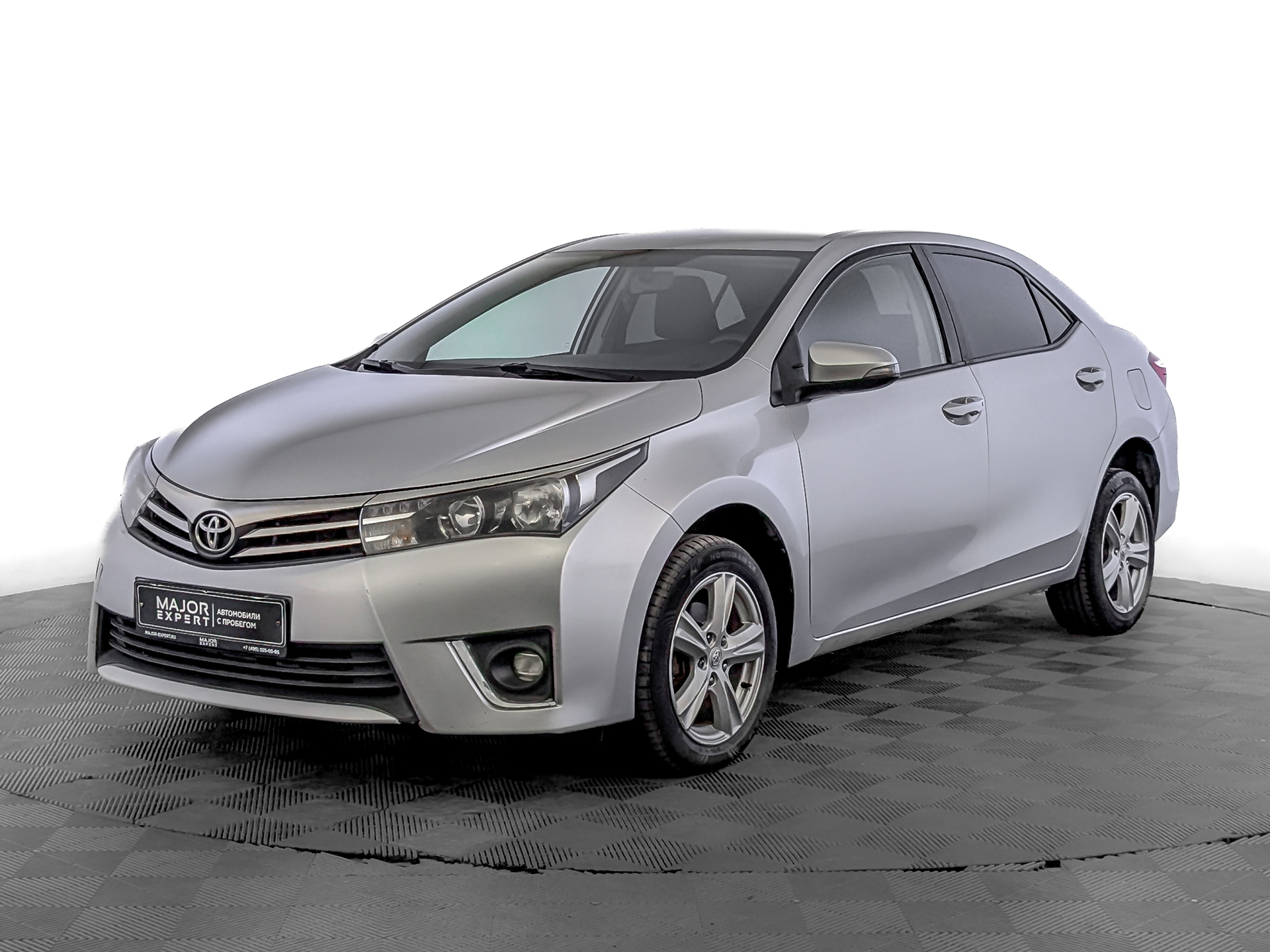 TOYOTA Corolla 1.60 (122 л.с), автомат, 2014, пробег 193 095 км