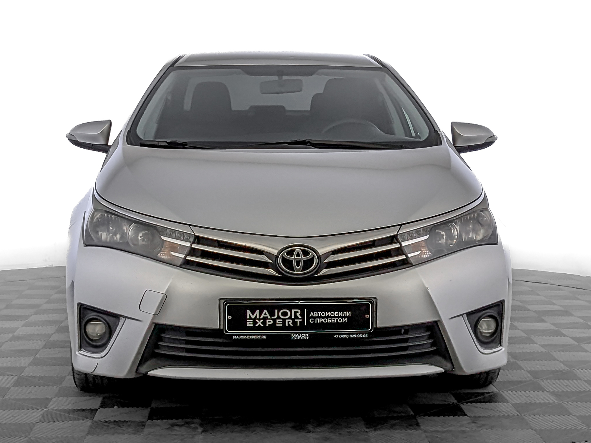 TOYOTA Corolla 1.60 (122 л.с), автомат, 2014, пробег 193 095 км