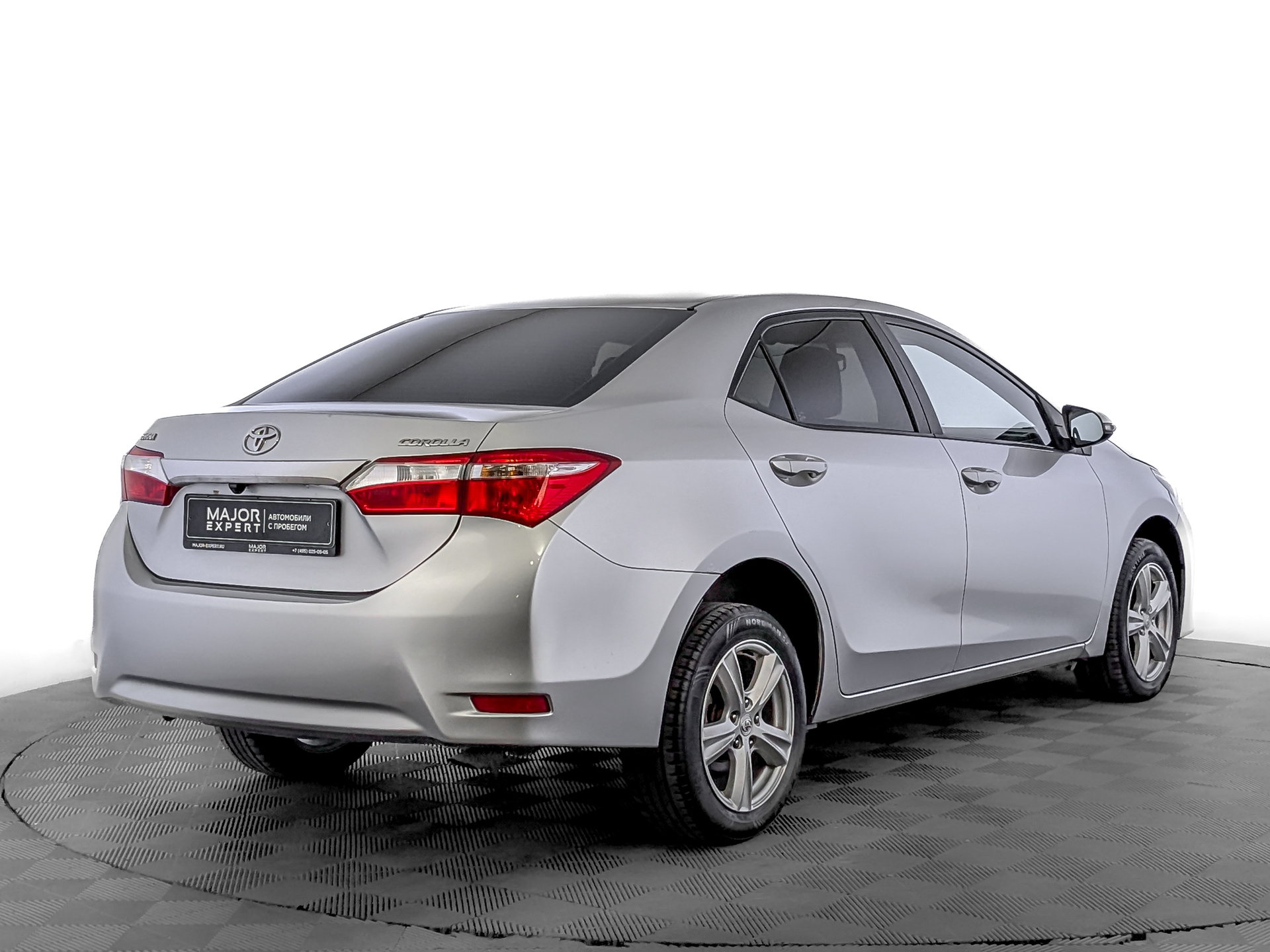 TOYOTA Corolla 1.60 (122 л.с), автомат, 2014, пробег 193 095 км