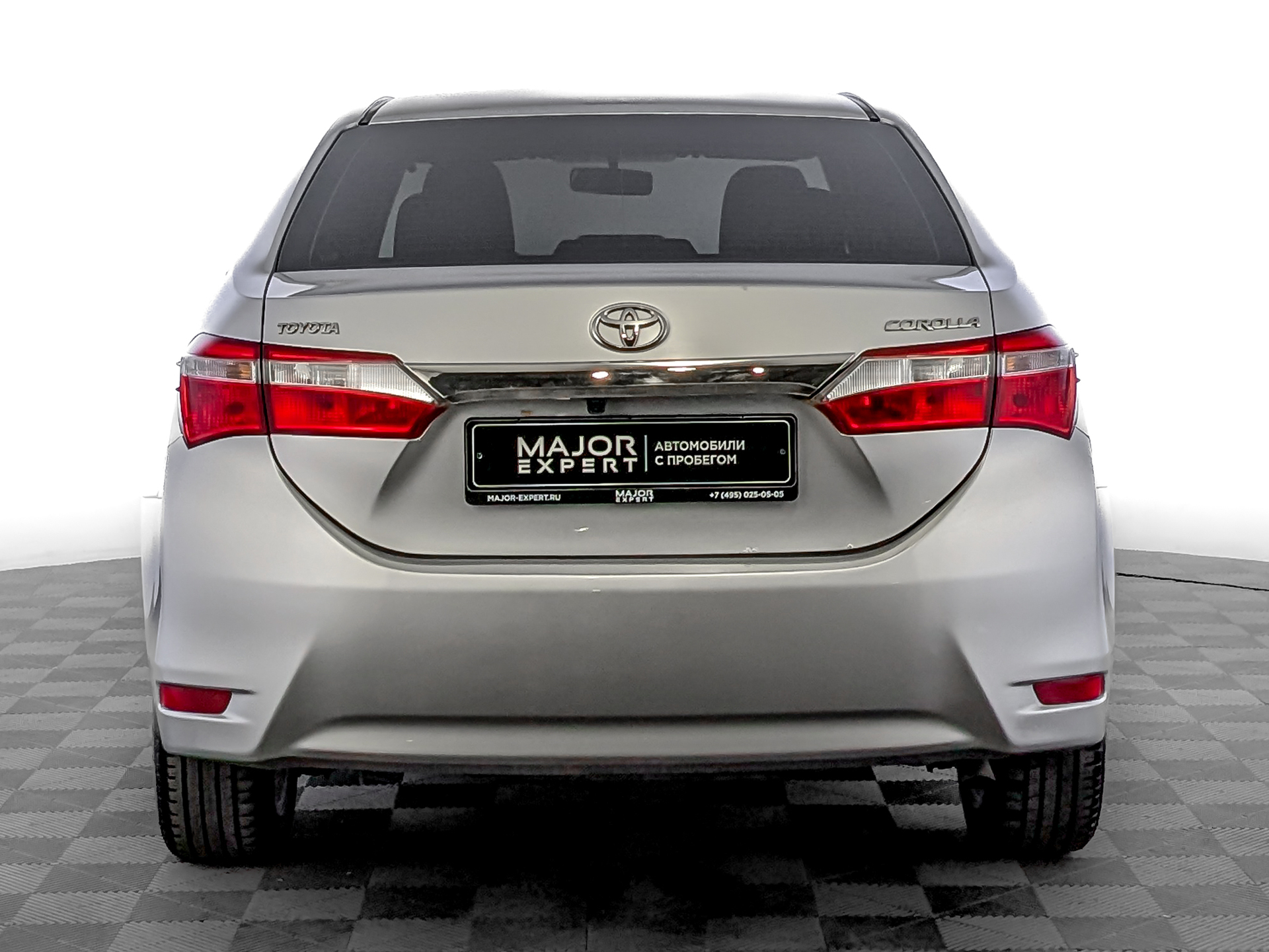 TOYOTA Corolla 1.60 (122 л.с), автомат, 2014, пробег 193 095 км