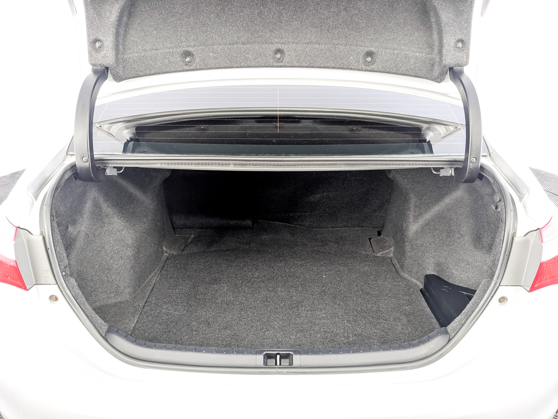 TOYOTA Corolla 1.60 (122 л.с), автомат, 2014, пробег 193 095 км