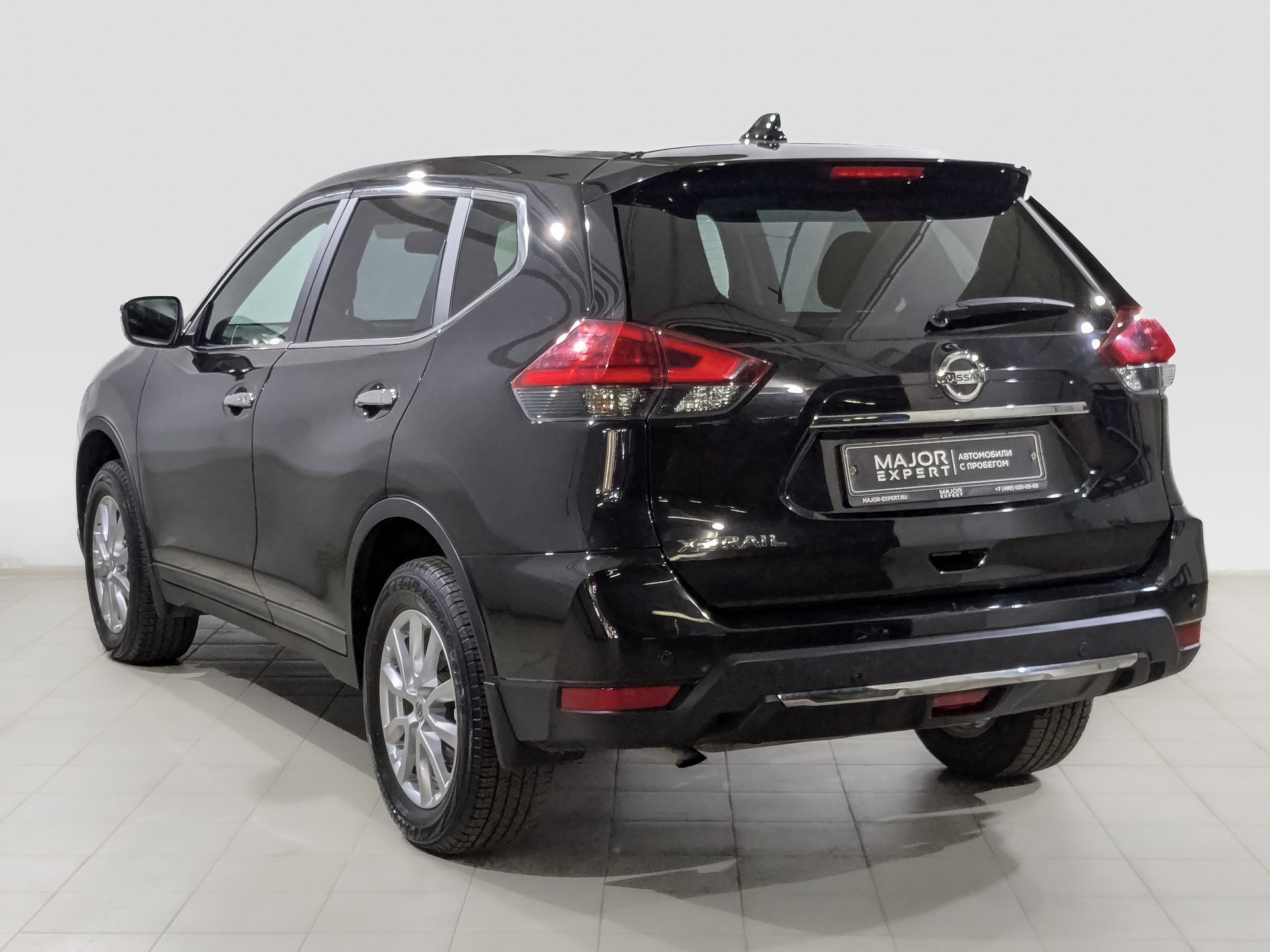 NISSAN X-Trail 2.00 (144 л.с), автомат, 2018, пробег 71 188 км