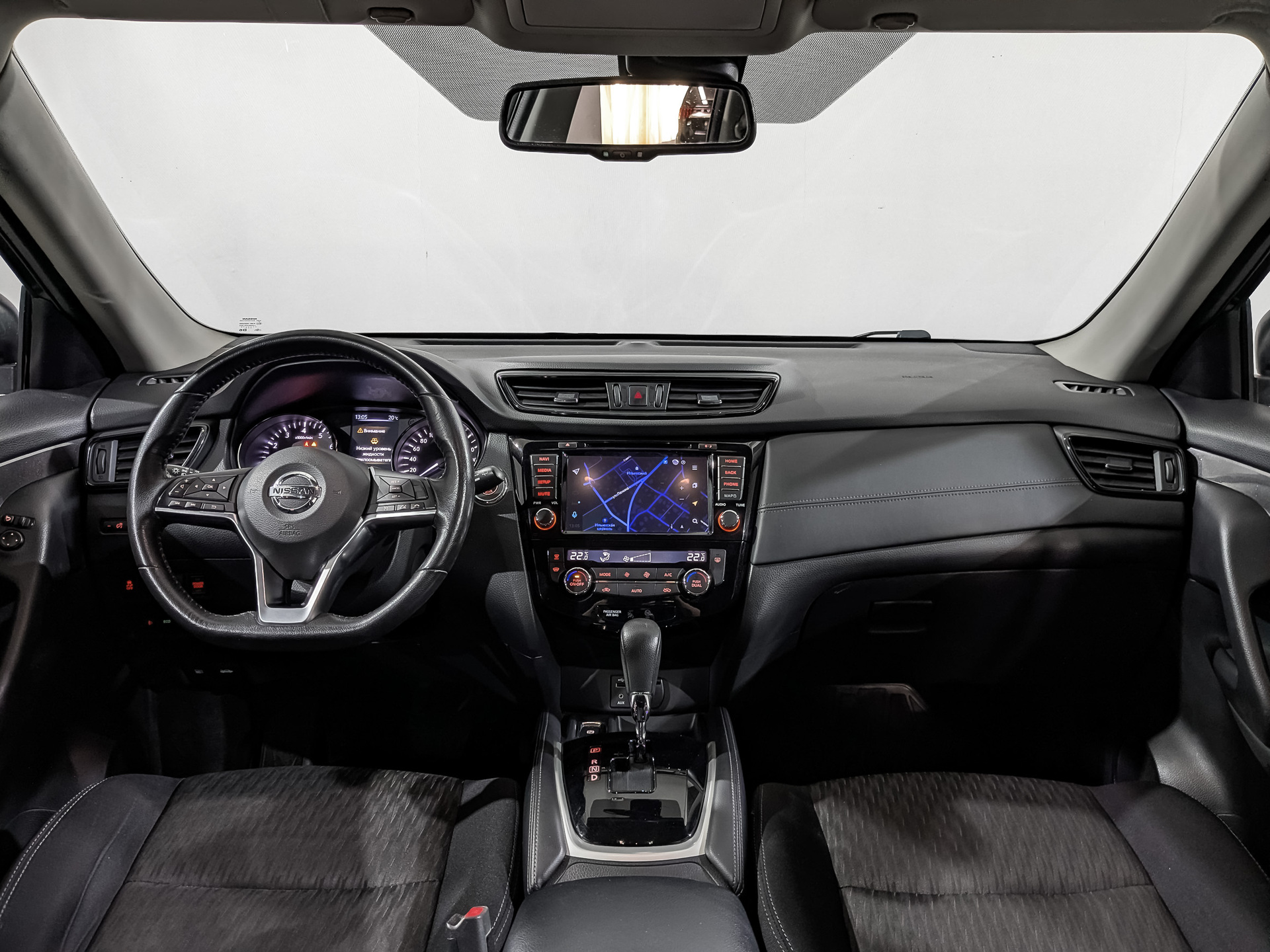 NISSAN X-Trail 2.00 (144 л.с), автомат, 2018, пробег 71 188 км