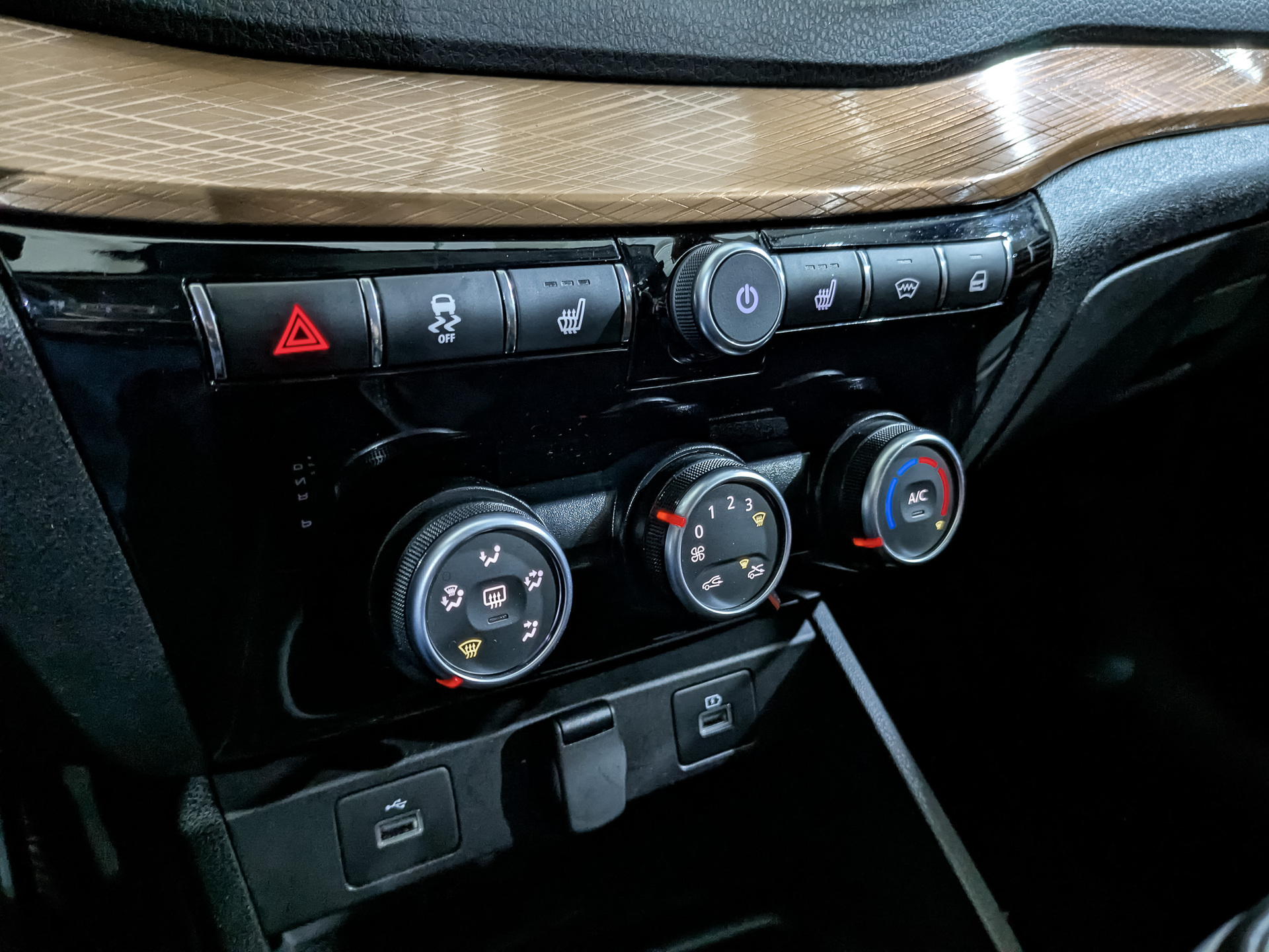 LADA Vesta 1.80 (122 л.с), автомат, 2024, пробег 16 006 км