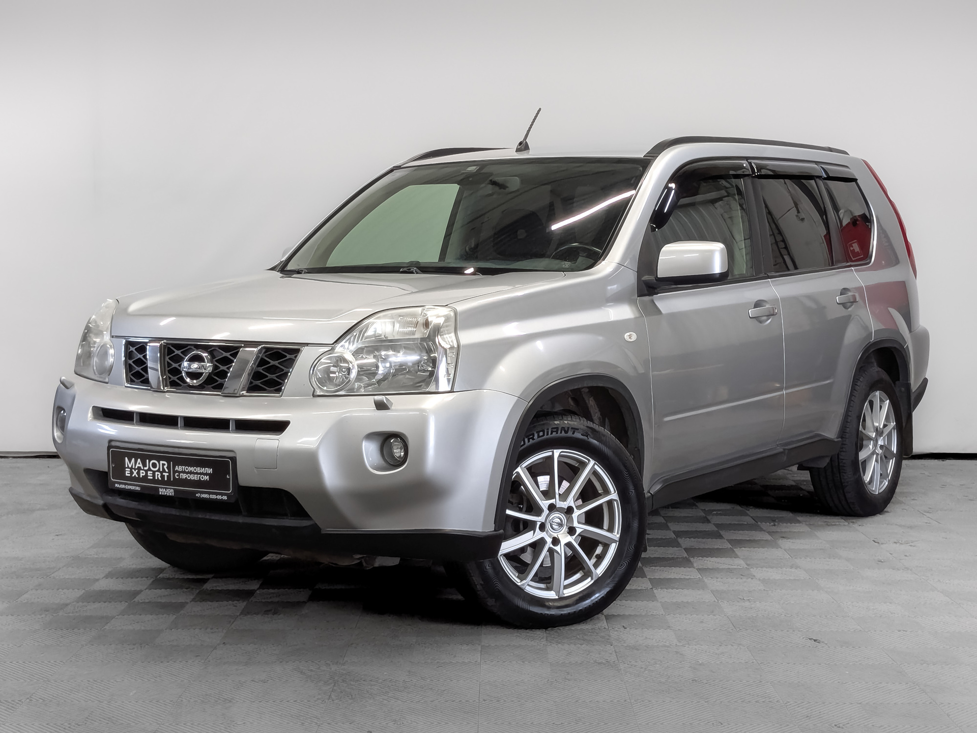 NISSAN X-Trail 2.00 (141 л.с), автомат, 2010, пробег 142 335 км