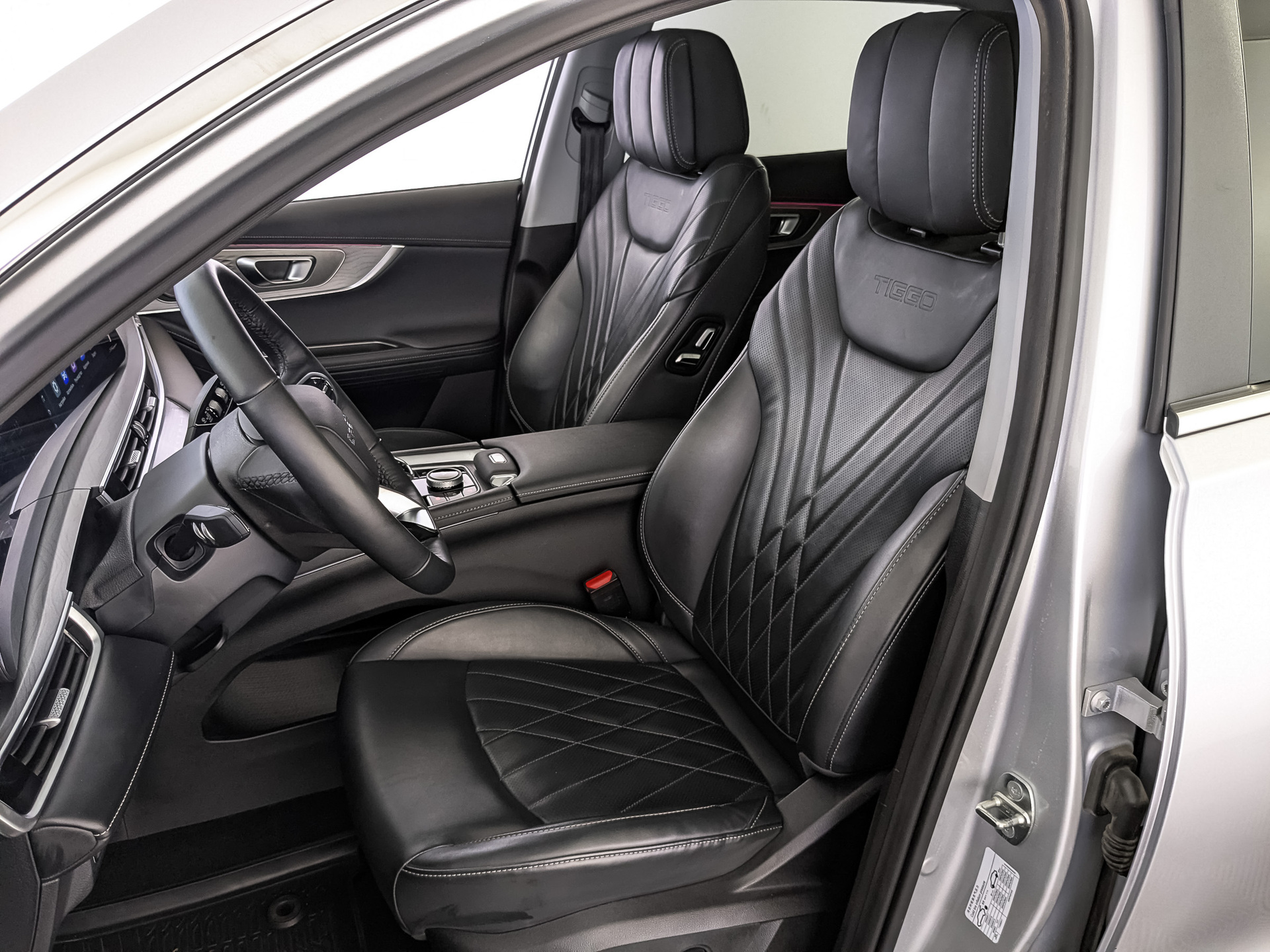 CHERY Tiggo 8 Pro 2.00 (197 л.с), автомат, 2024, пробег 45 117 км