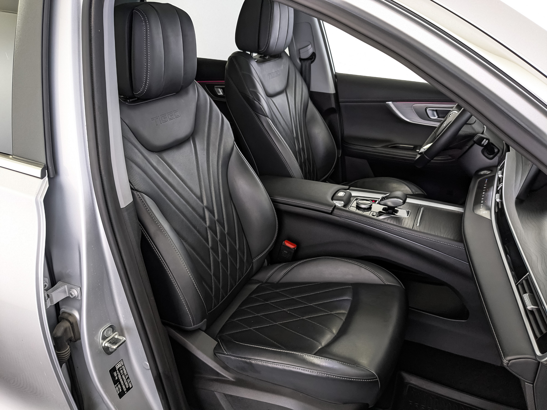 CHERY Tiggo 8 Pro 2.00 (197 л.с), автомат, 2024, пробег 45 117 км